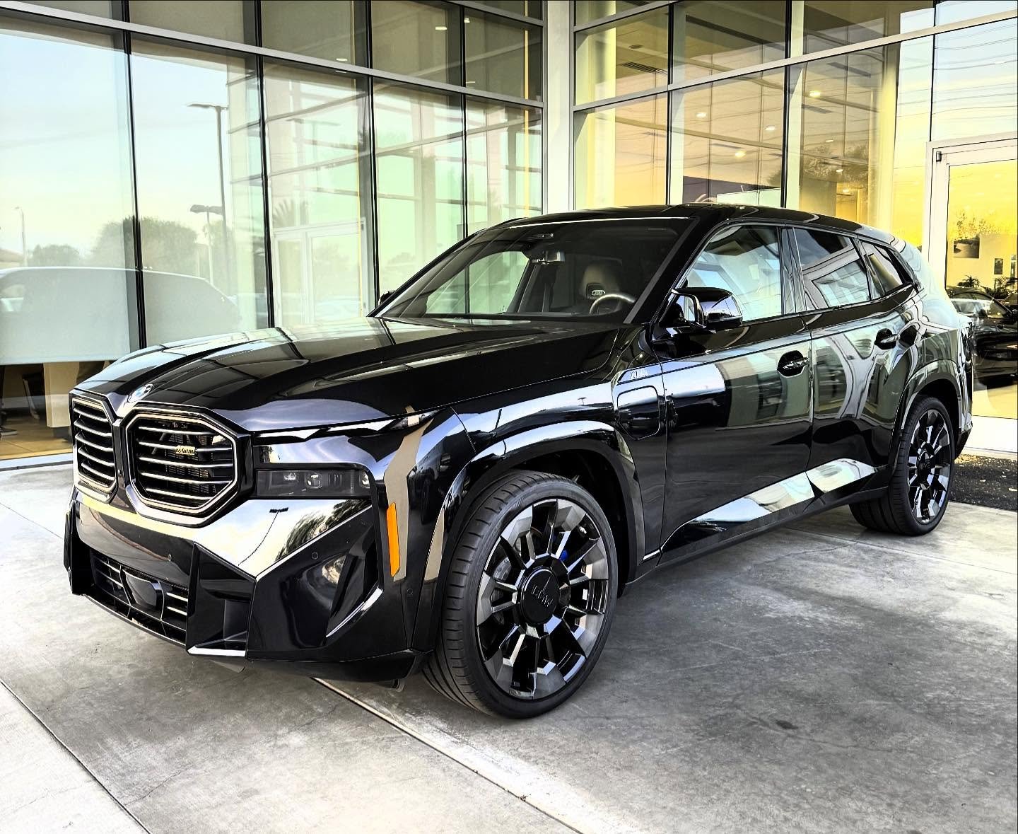 Congratulations with beautiful BMW XM 🍾
CONTACT US FOR YOUR NEXT CAR (818)818-2321
#bmw #xm #best #auto #brokers