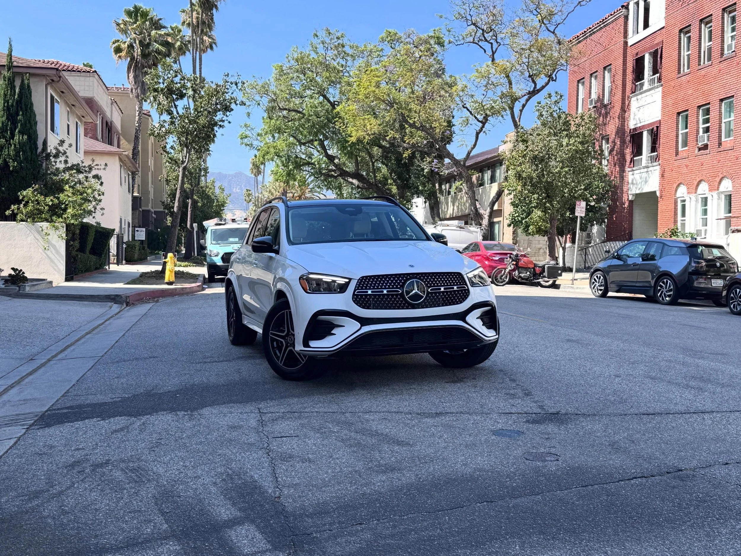 Congratulations to our customer with brand new Mercedes GLE 🍾
#mercedes #gle #sold #bestautobrokers #losangeles