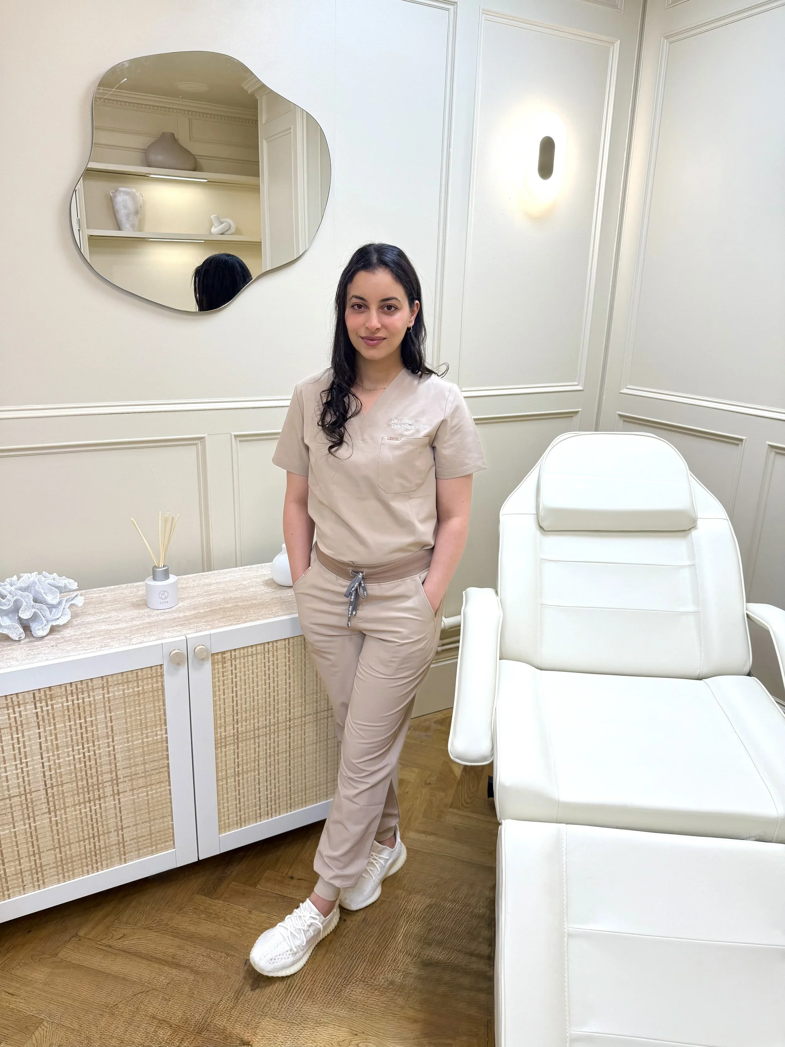 Dr Lamy in the Novo Clinic room