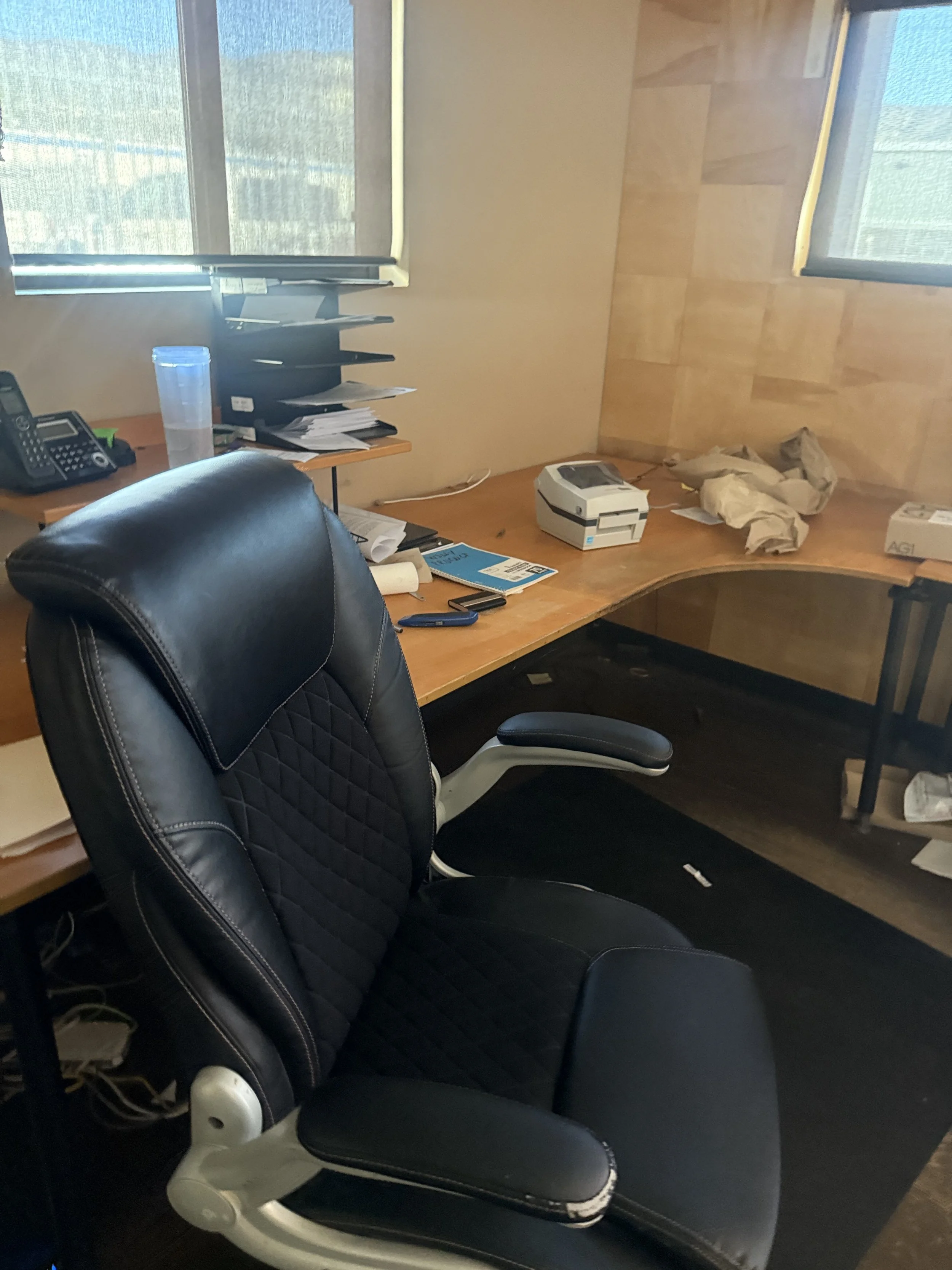 office Cleanout in burbank