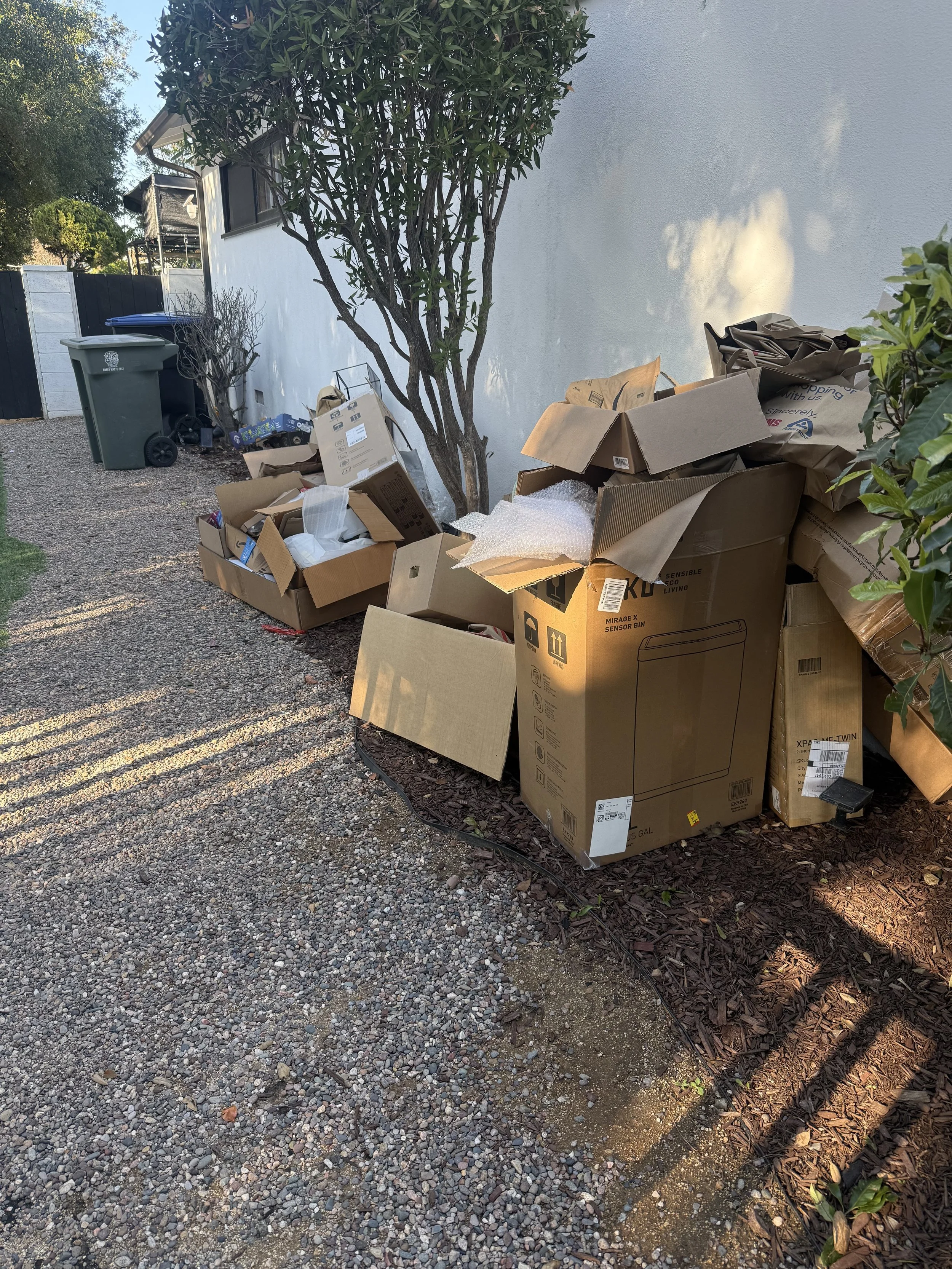 A to Z Hauling cardboard removal in burbank Ca