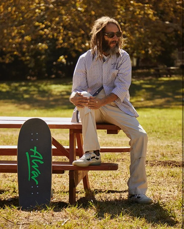 Editorial Fine / Toney Alva