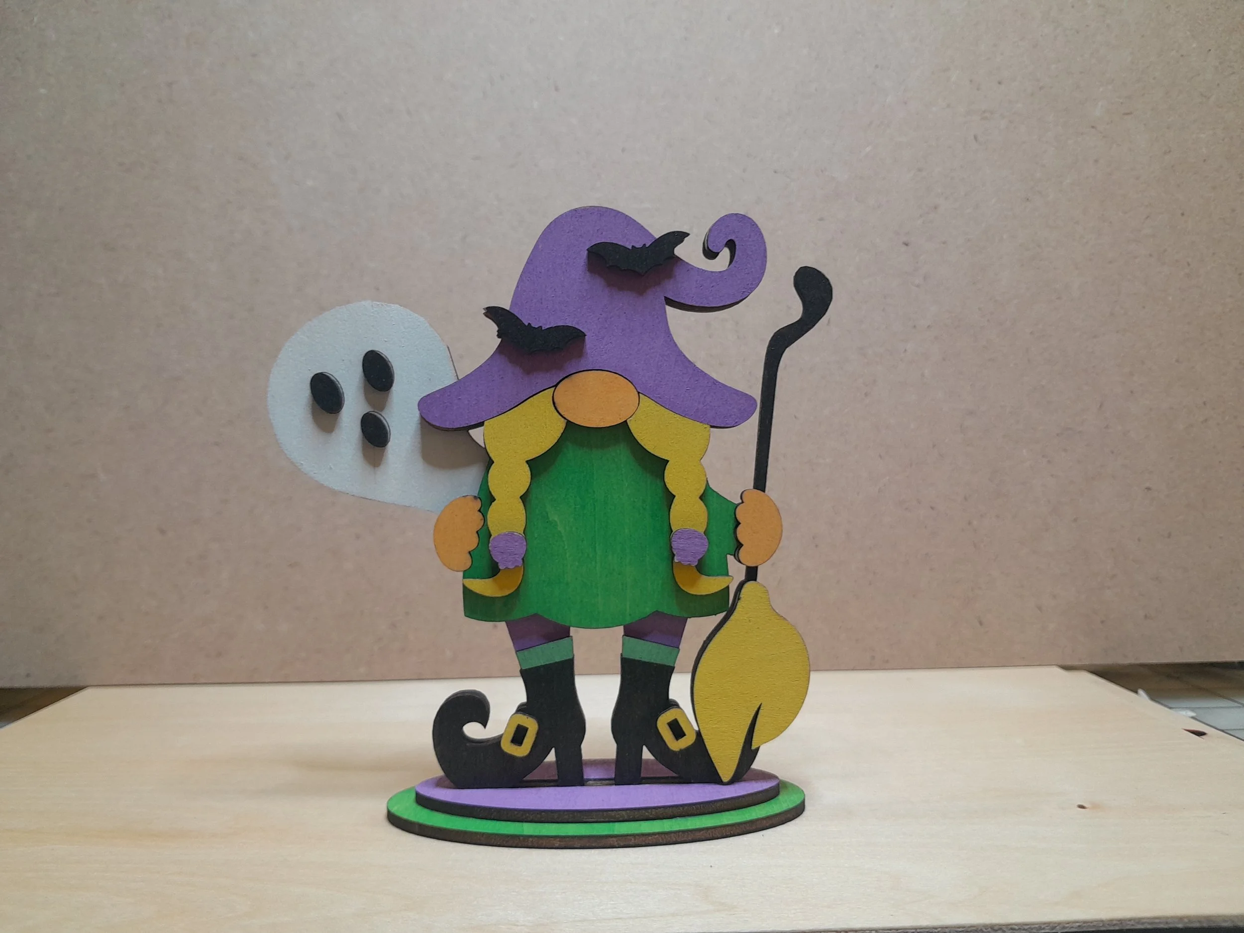 Gnome - Witch
