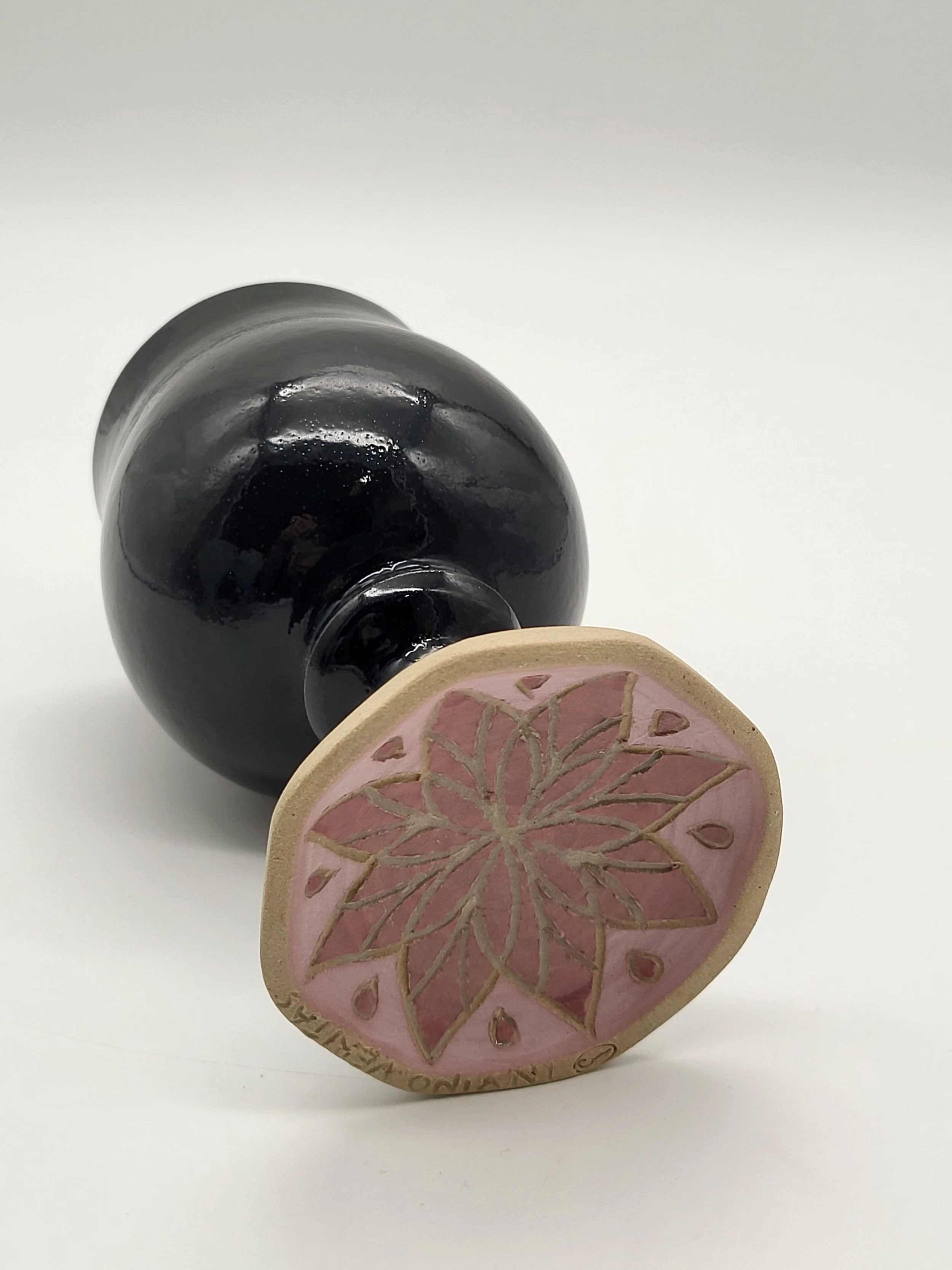 Calice 4 Libre-Argile hexagonal au pied haut mandala violet rose 05.jpg