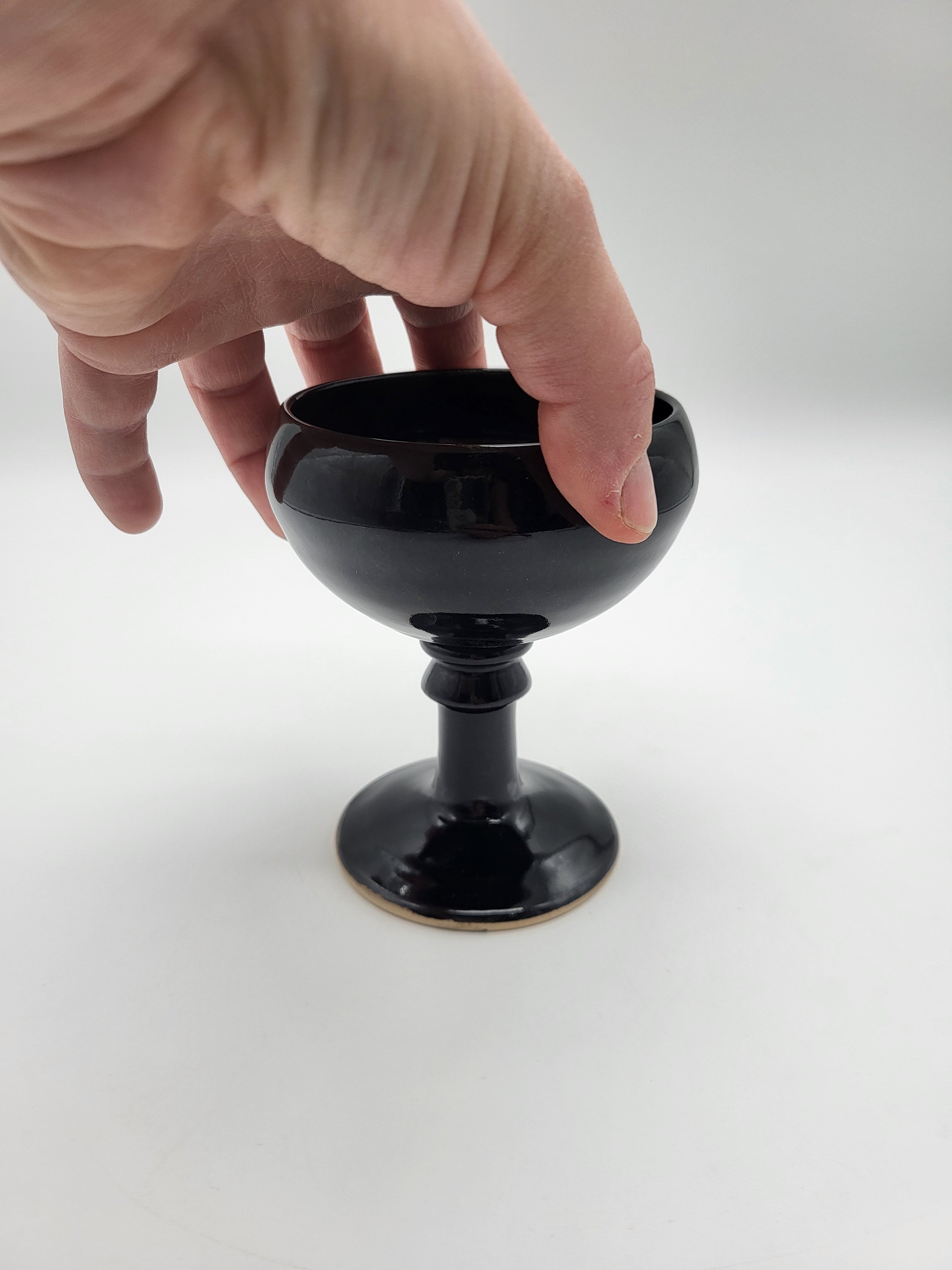 Calice 1 Libre-Argile ouvert rond oval mandala rouge 02.jpg