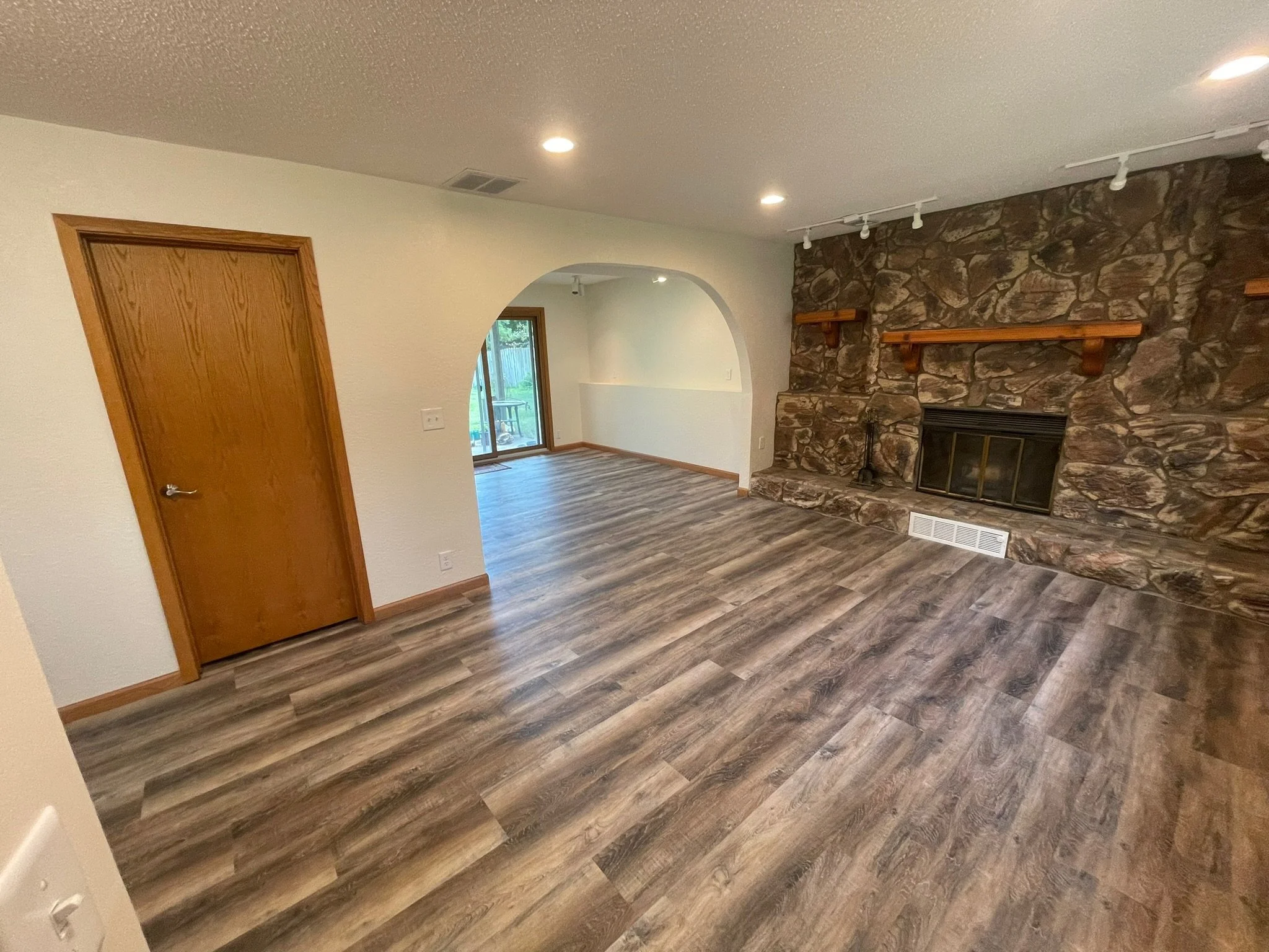 Flooring MN Painting Pros
