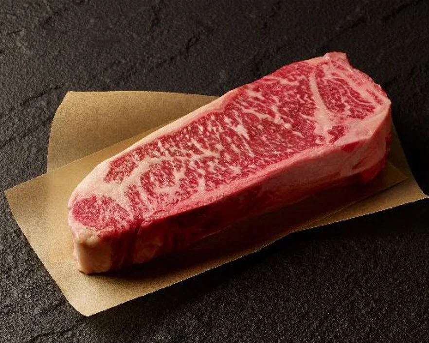 0000904_wagyu-aged-bone-in-strip-steak_882.jpeg.webp (Copy) (Copy) (Copy)