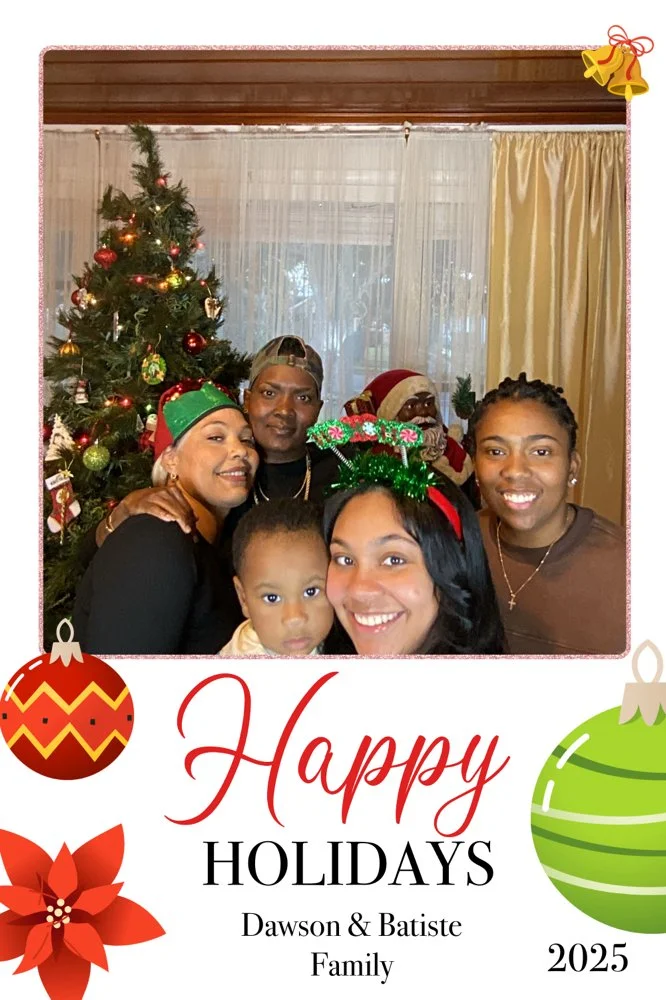 Kee Kreates Photo Booth. Family posing in front of a Christmas tree with holiday decorations, wearing festive accessories, and smiling during the holiday season.