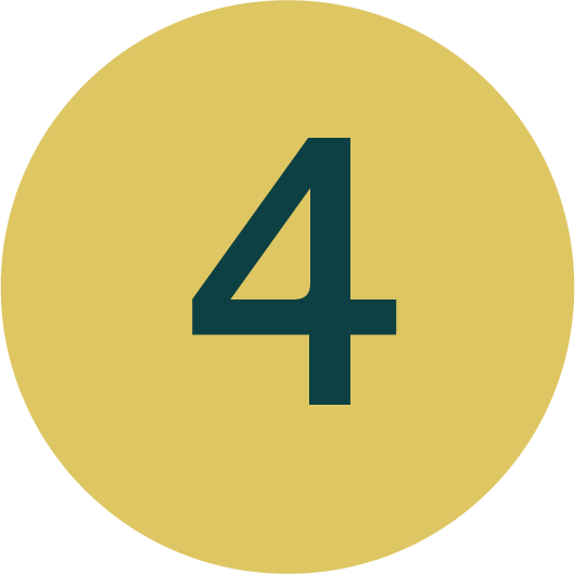 A gold circle with the number '4' in dark green at the center.