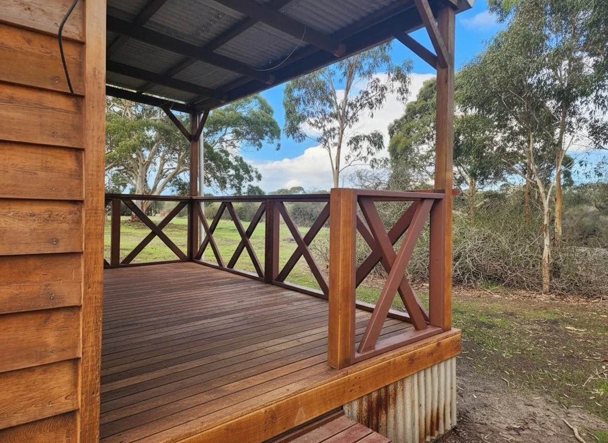 Cabin accommodation on Kangaroo Island, South Australia. Stay near Seal Bay. Accommodation on Kangaroo Island near Seal Bay. Two bedroom accommodation on Kangaroo Island. Nature based stay on Kangaroo Island.