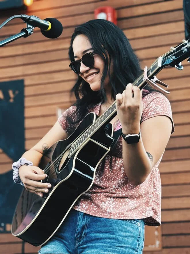 Live Music - Analisa Reyes