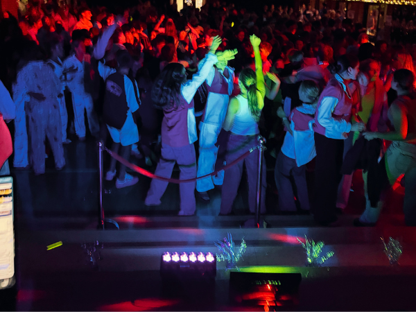 Sydney DJ &amp; Photobooth Hire for North Shore School Events, Parties and Celebrations