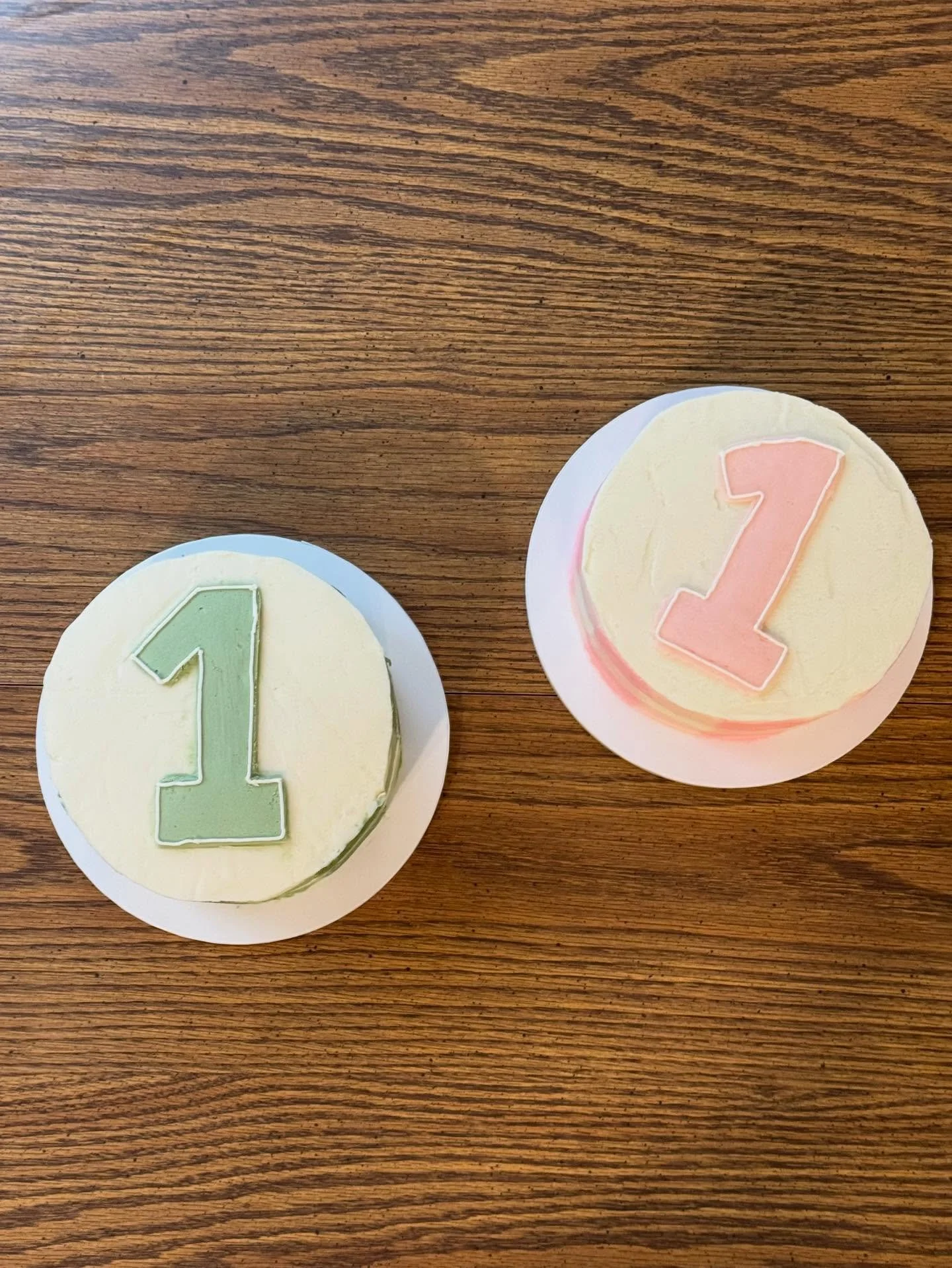 2 very special cakes for my favorite twins 🫶🏼