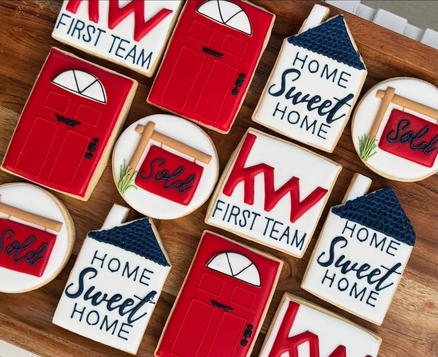 Making buying a house a little sweeter&hellip; one cookie at a time! 🏡❤️✨

Tag someone who needs @kw1stteam to make their home-buying experience just as delightful! 🔑

#HomeSweetHome #JustGotSweeter #KW1stTeam #KellerWilliamsRealty #NewHomeVibes #C