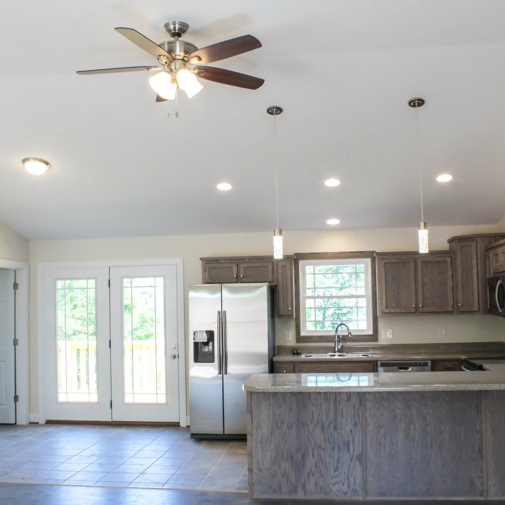 Bright Without the Glare: Interior Lighting Trends Forest, VA And Surrounding Area Homes Are Getting Right