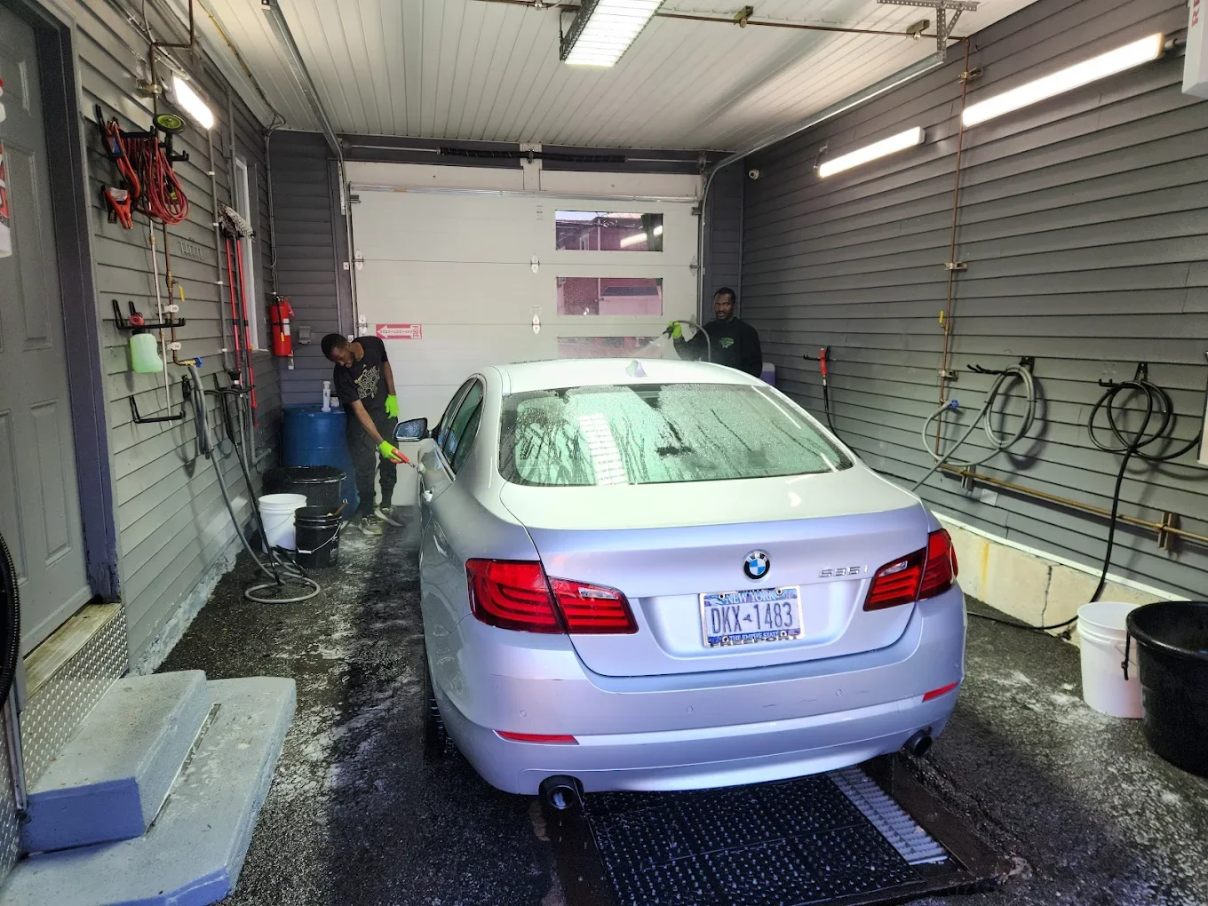 Luxury car hand wash in Pelham New York