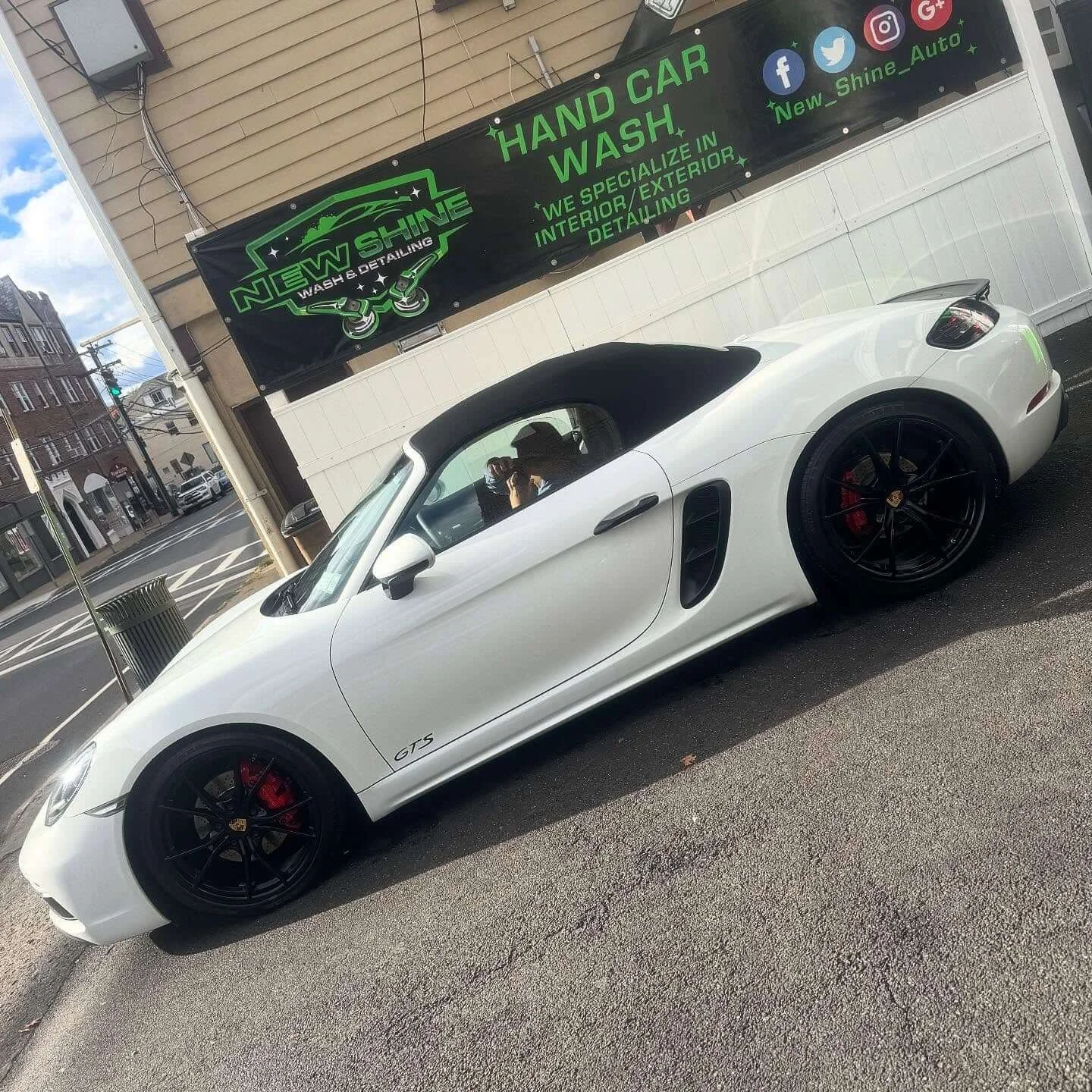 New Shine Auto car wash in Pelham NY