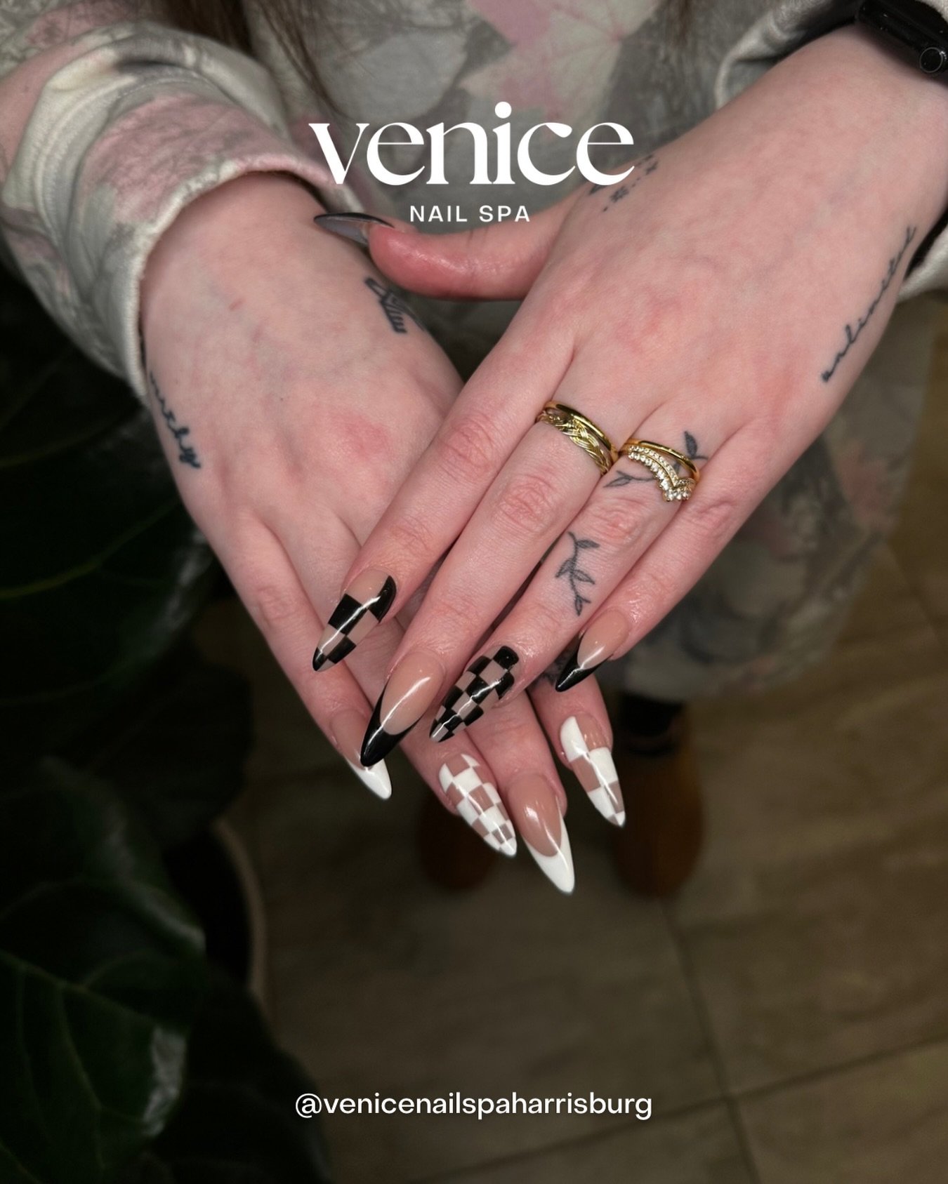 🏁

Come check us out! Walk-ins &amp; appointments welcome 🫶
📞 Call to book: +1 (980) 258-0597
📍 Located: Harris Square (Next to Publix)
4031 Harris Square Dr Harrisburg, NC  28075

We offer Acrylic, Dip Powder, Gel-X, Builder Gel, and Natural Nai