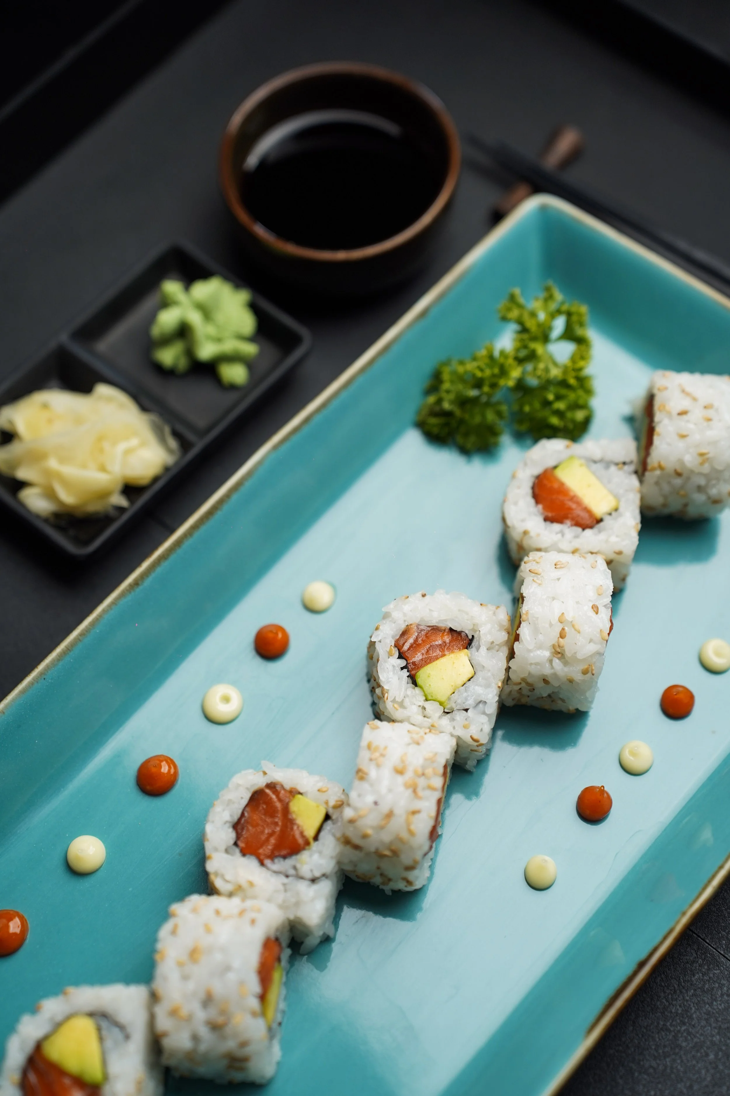 Salmon Avocado Urumaki 