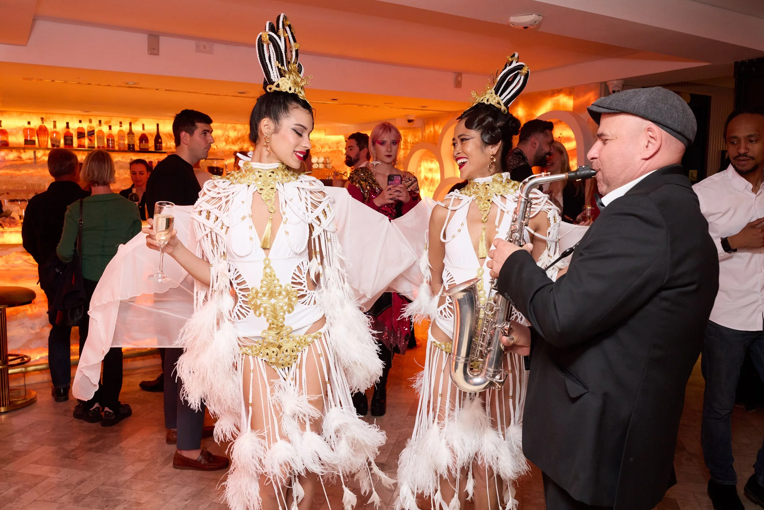 Developed for long-term restaurant brand use through licensed photography.