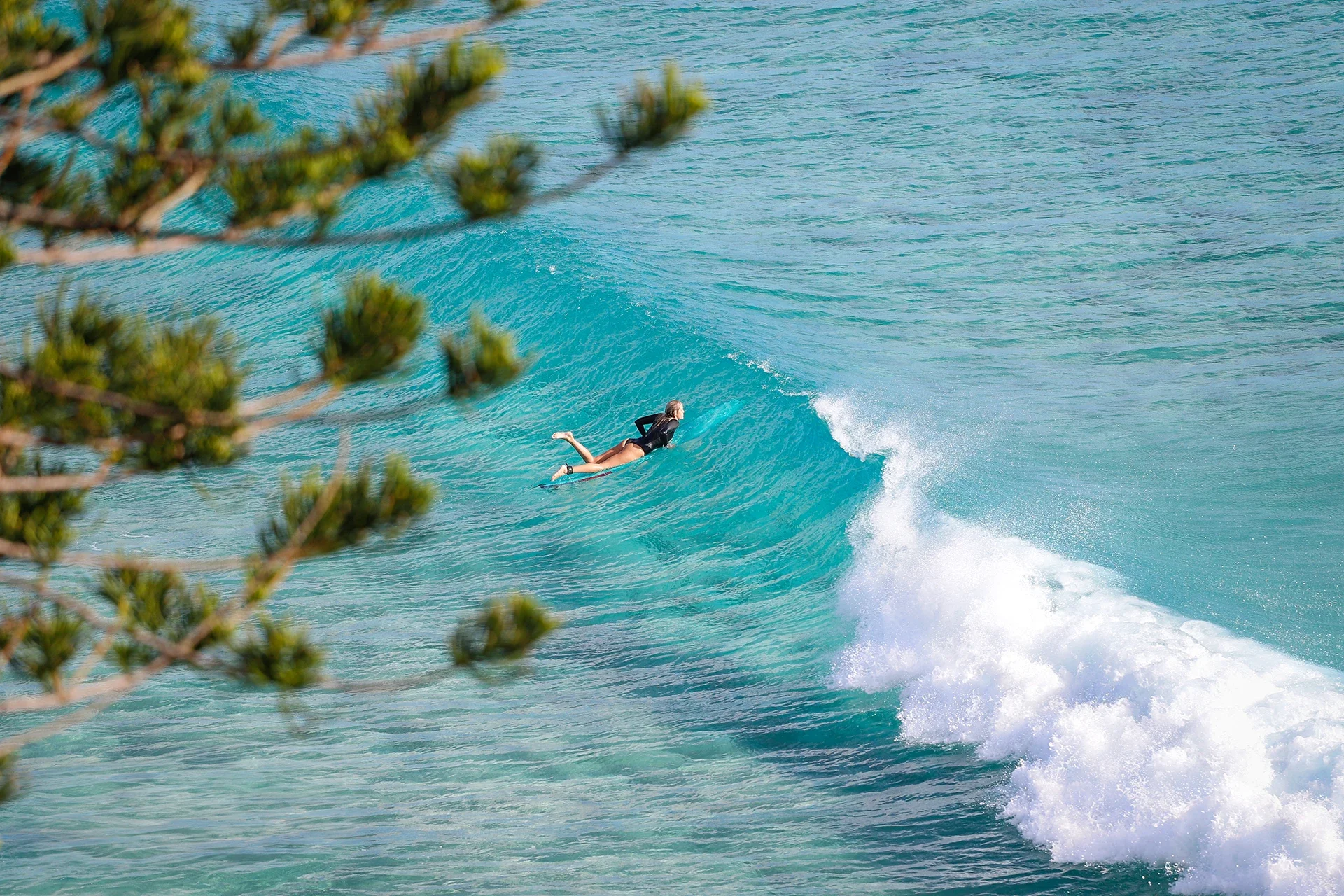 Still Horizon Studio surf photography.