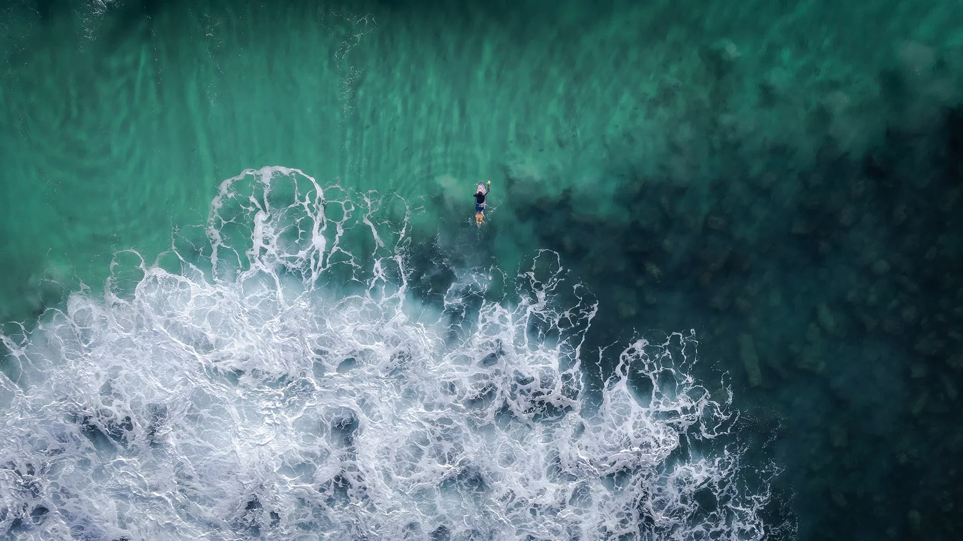 Still Horizon Studio surf photography.