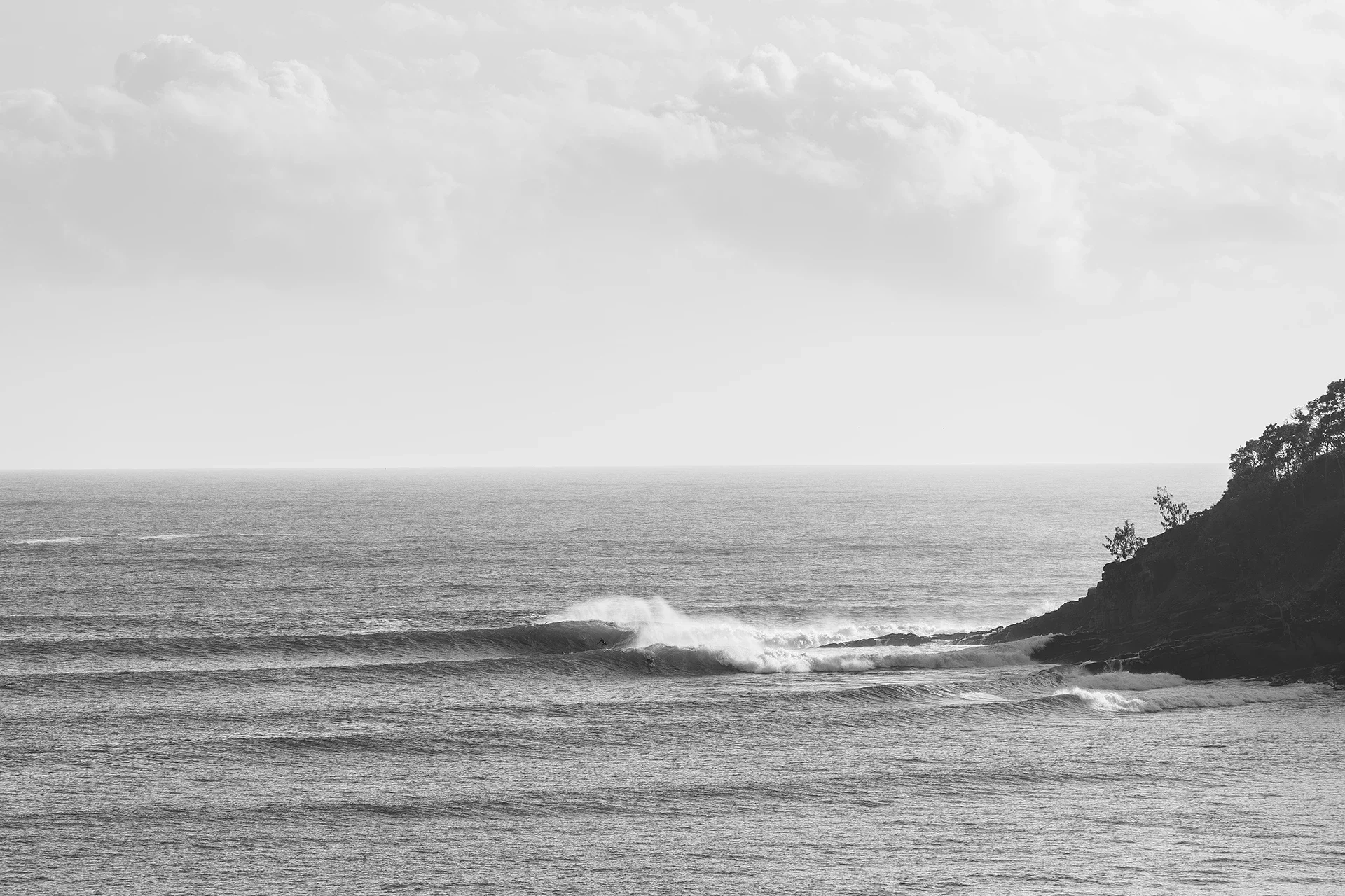 Still Horizon Studio surf photography.