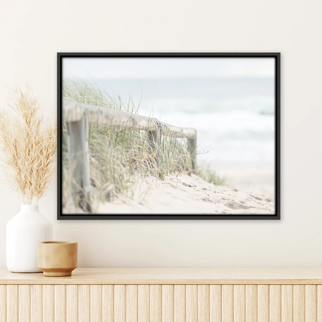 shs-beaches-13-canvas-black.webp