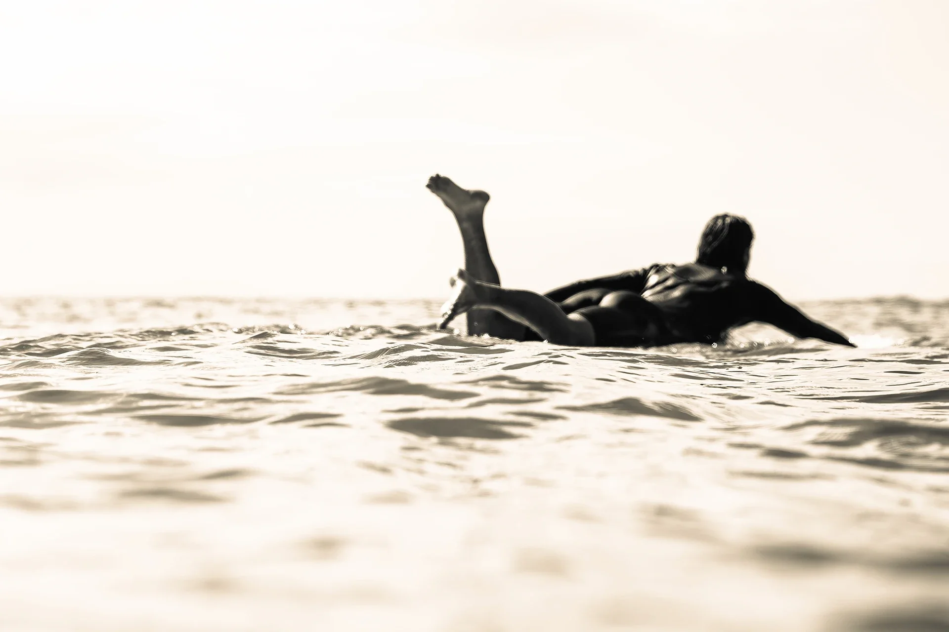 Still Horizon Studio surf photography.