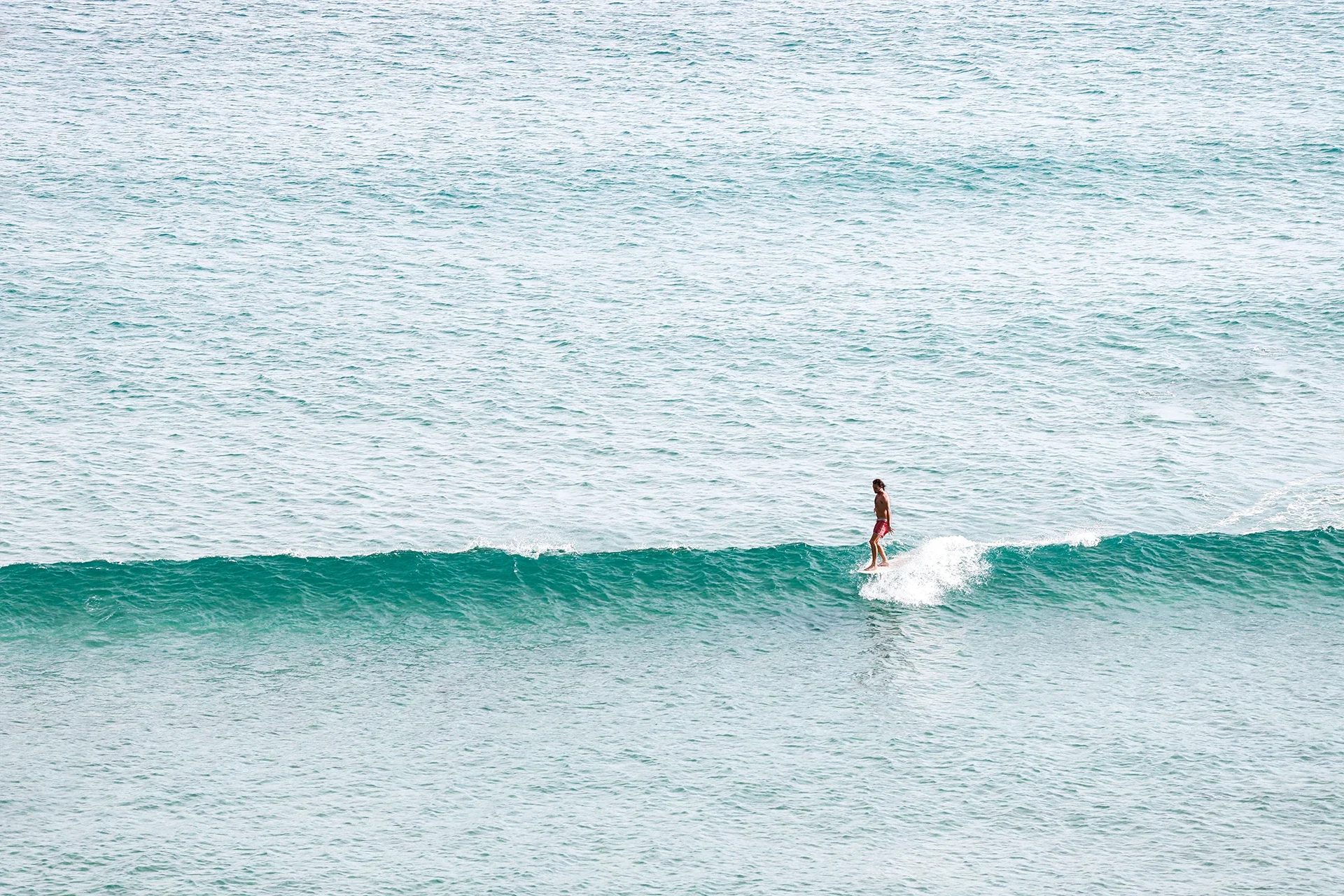 Still Horizon Studio surf photography.