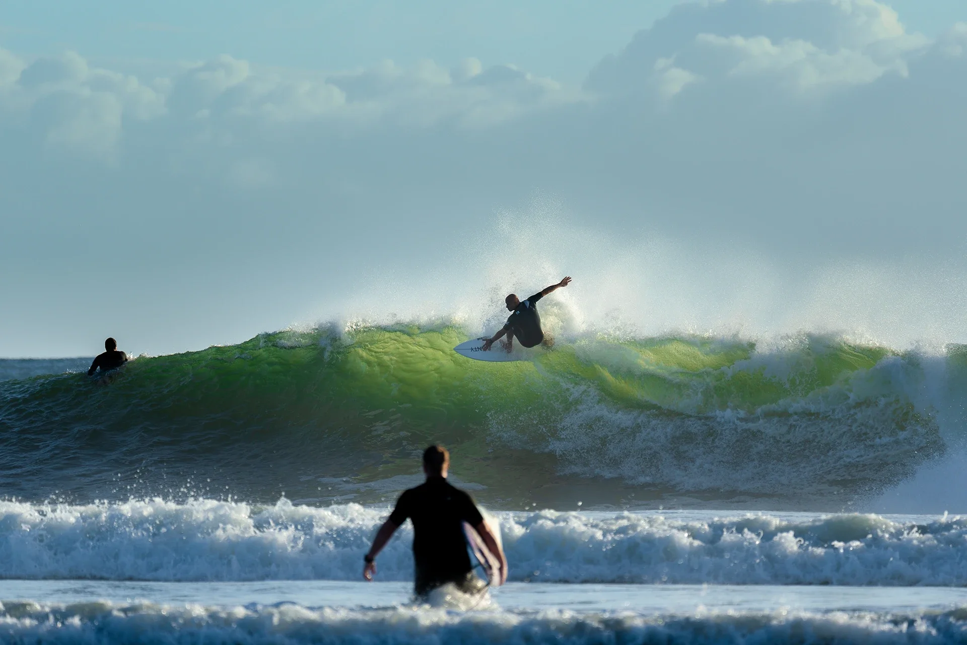Still Horizon Studio surf photography.
