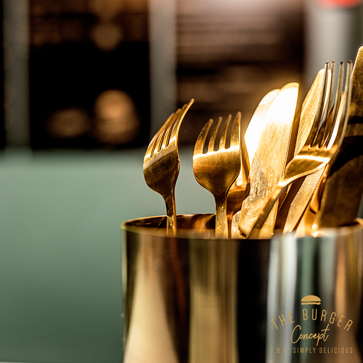 RAISFOTO_TBC_1564 2.png