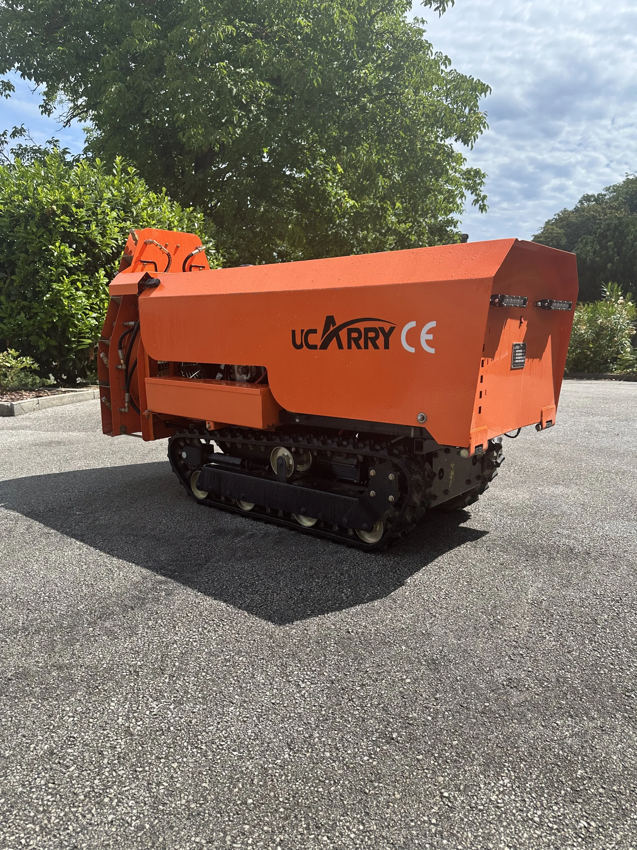 Daljinsko vodena škropilnica diesel Božiči FRN