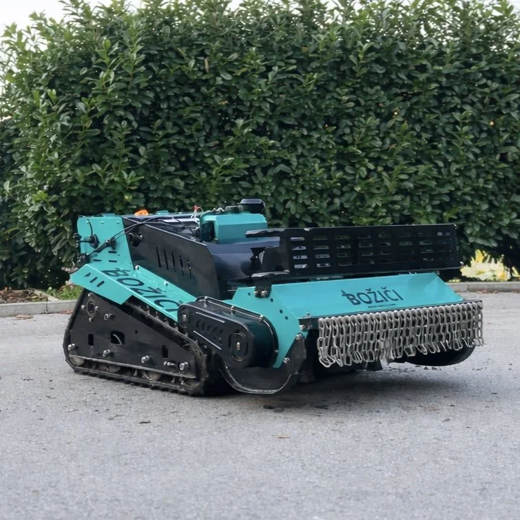 Daljinsko voden profesionalni diesel mulčar Božiči FRN-PRO