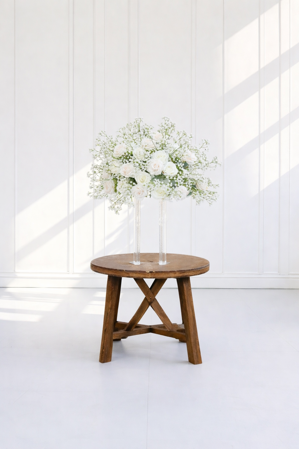 Dolly Elevated Centerpieces ($50.00 each to rent/ Incudes acrylic Riser- 16 available)