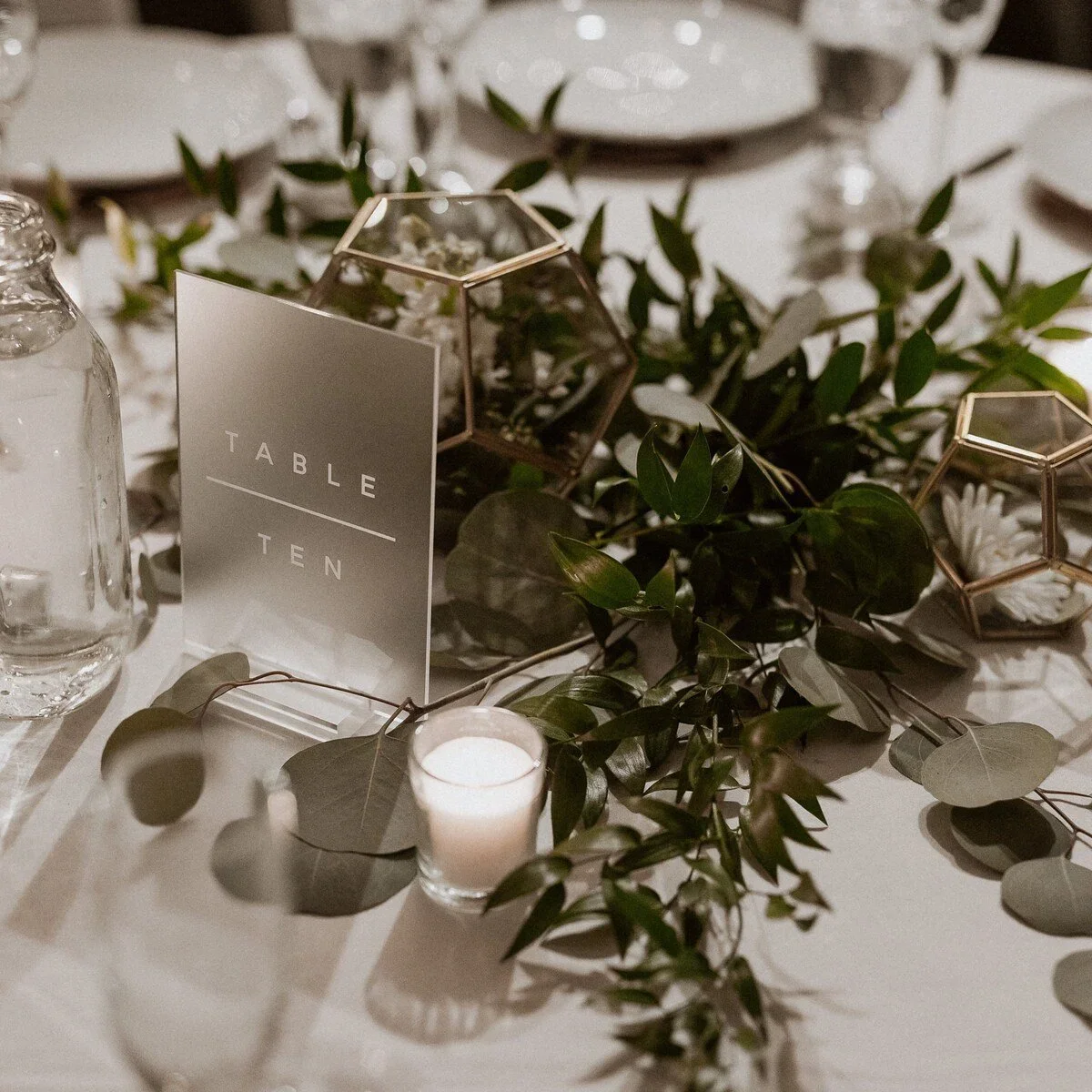 Minimalistic Acrylic  Table Numbers 1 through 25 - $2.50 each to rent