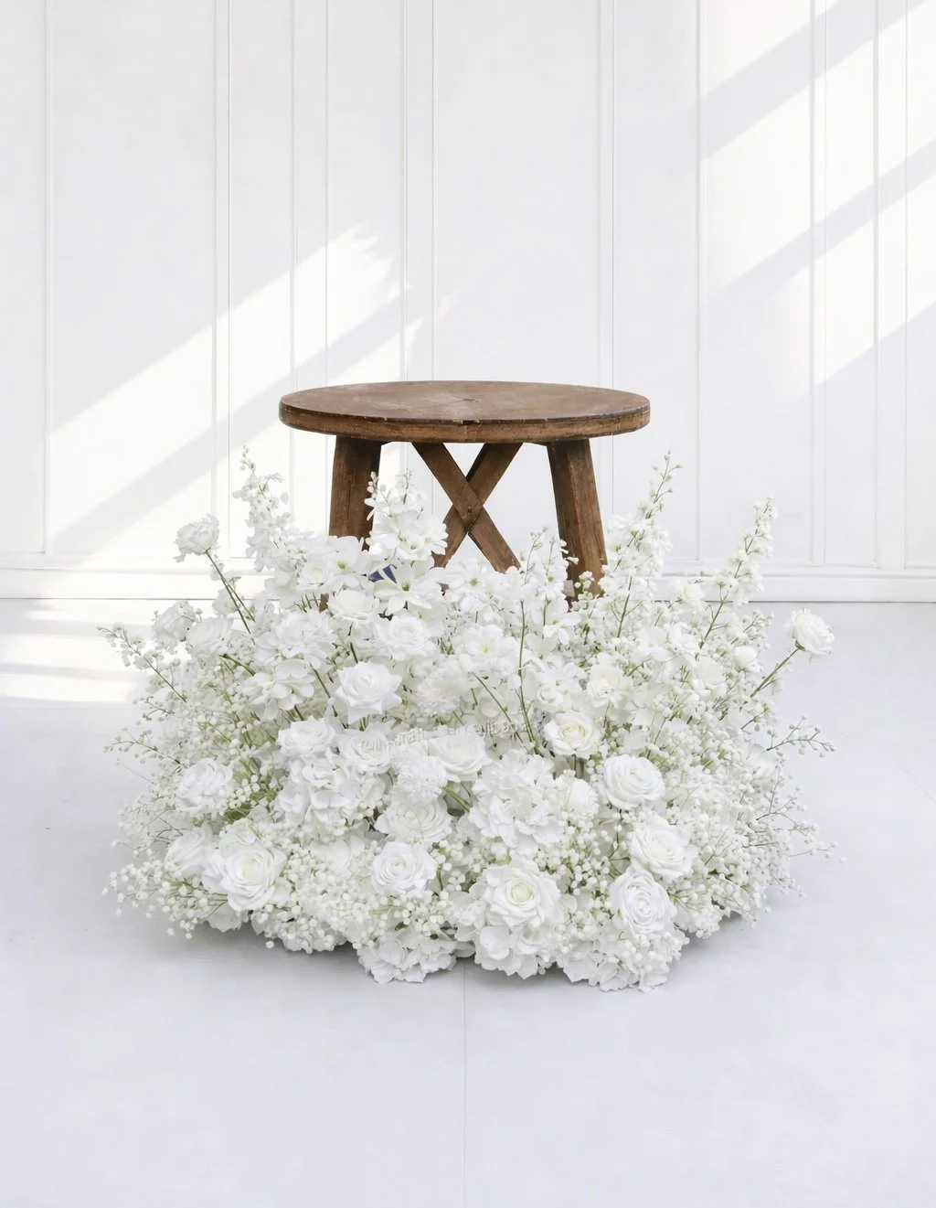 Etta Aisle Arrangements