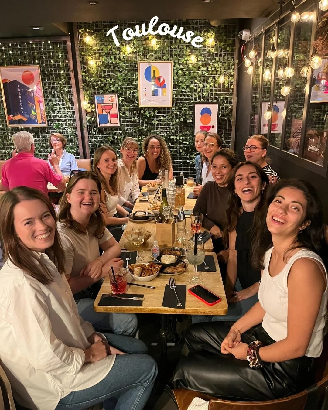 RECAP EVENTS ✨

Vous avez pu retrouver entre autre... :
⛓️&zwj;💥 Une activit&eacute; hors du commun chez @prisonisland_montpellier | MONTPELLIER
💃 Un moment de reconnexion avec sa f&eacute;minit&eacute; avec @lolonekeva | LYON
🏄&zwj;♀️ Du yoga pad