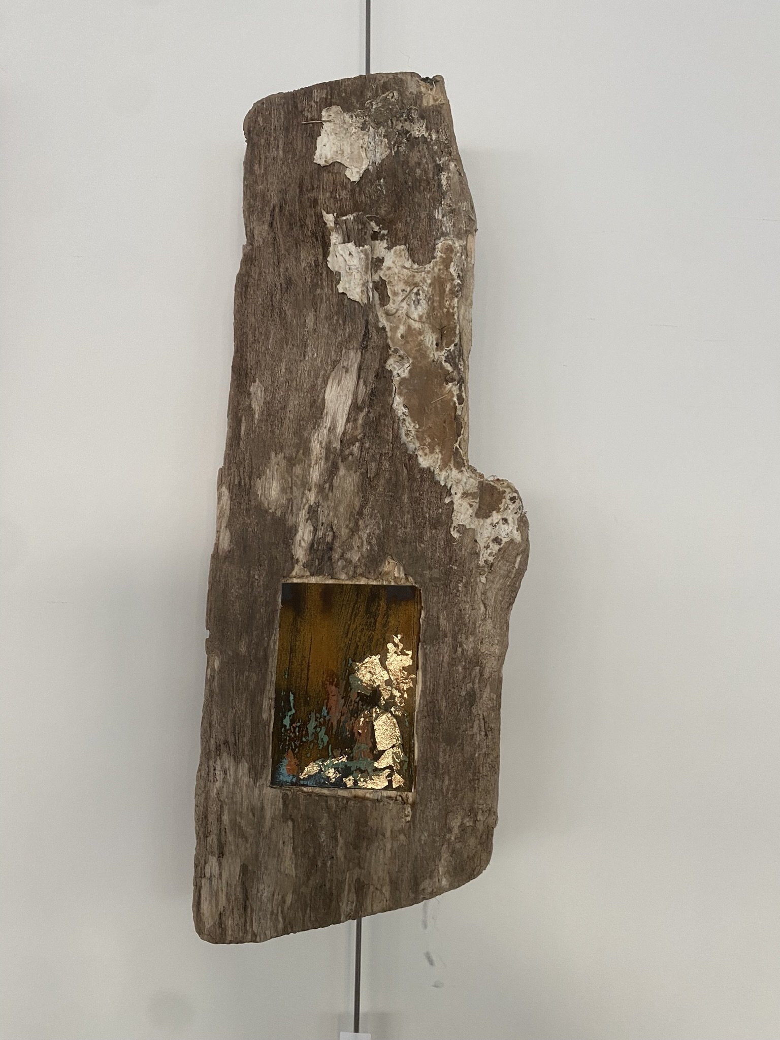 Olieverf op papier (7 x 14 cm) uitgehakt in hout  - verkocht