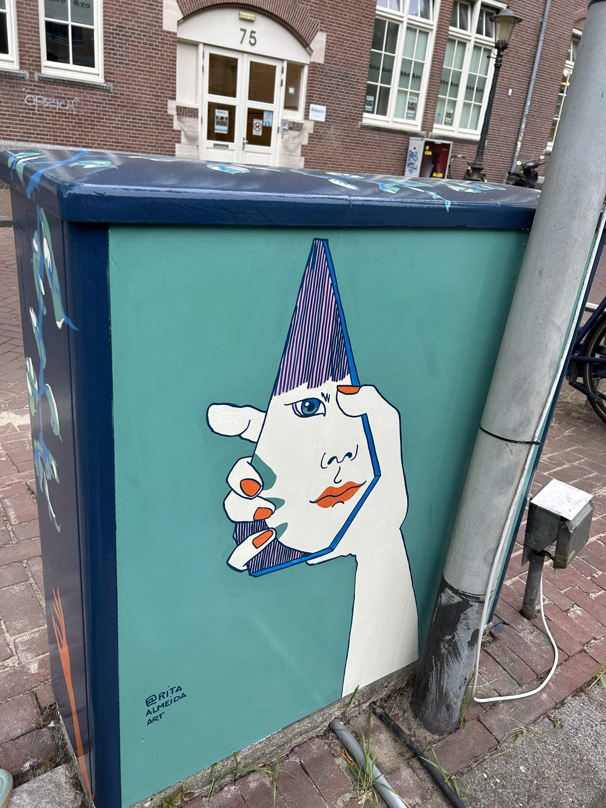 Acrylics on an electricity box