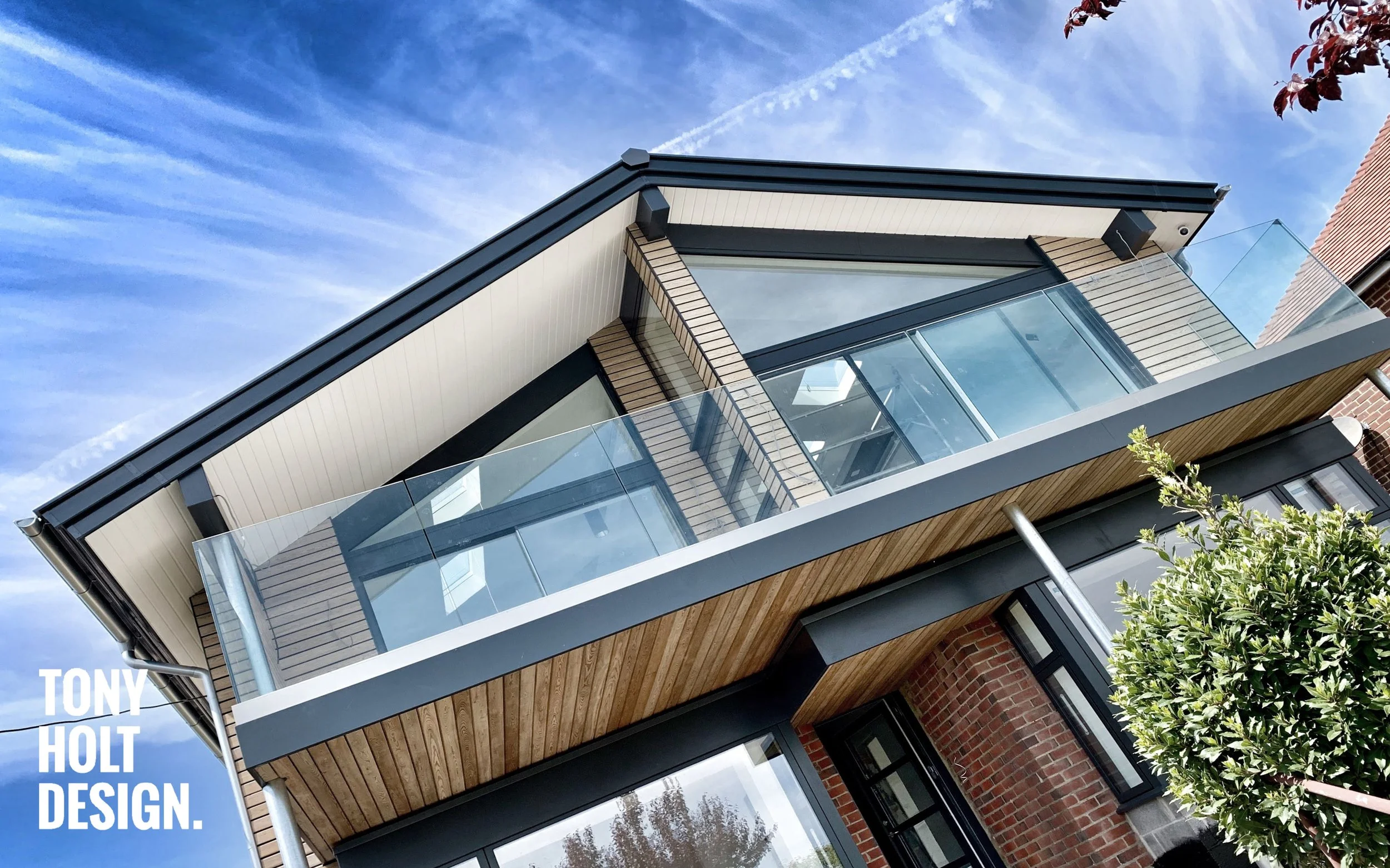 TONY_HOLT_DESIGN_REMODEL_SATCHELL (5).jpg