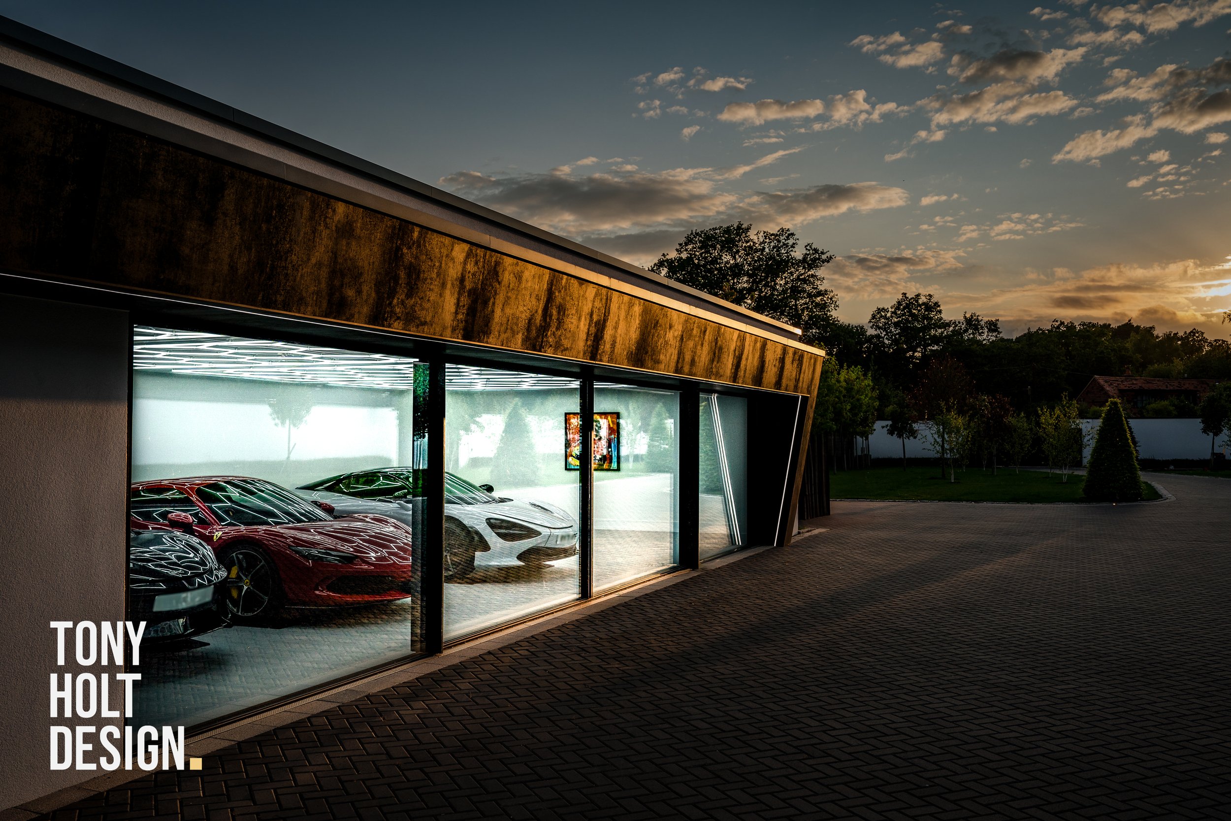 TONY HOLT DESIGN_SELF BUILD_NEW BUILD_WILD BOAR_EXTERIOR_GARAGE_03.jpg