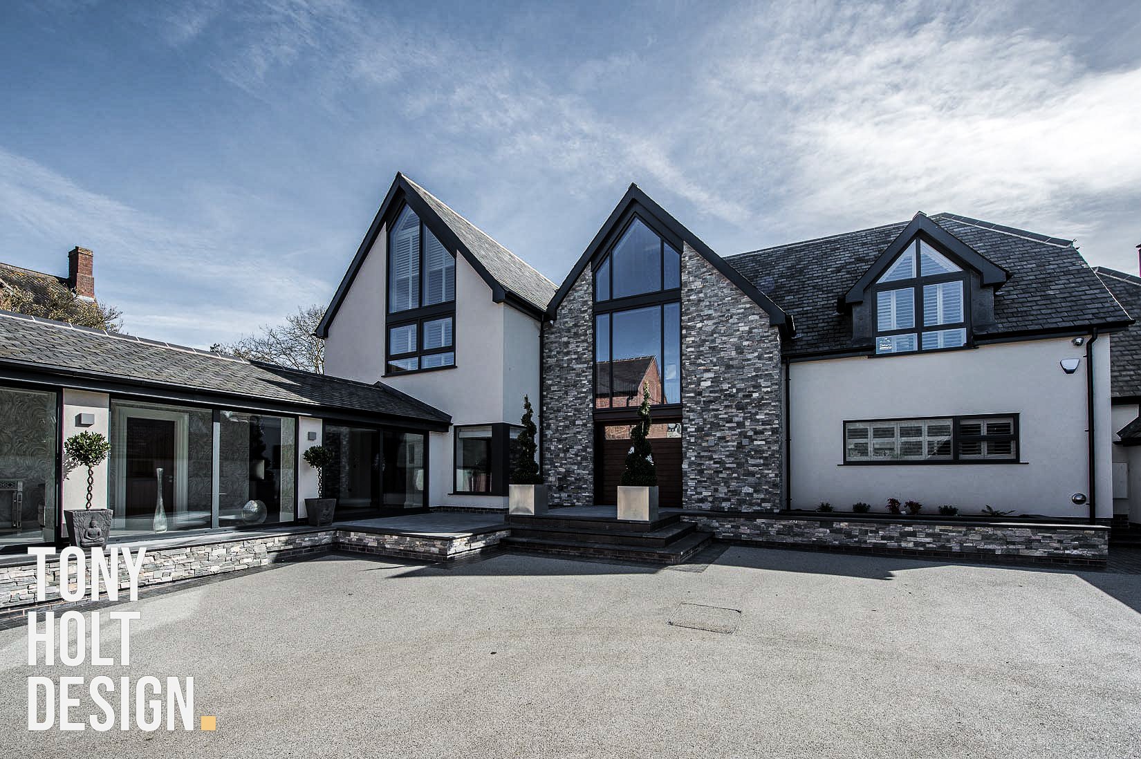 TONY_HOLT_DESIGN_SELF_BUILD_COURTYARD (19).jpg