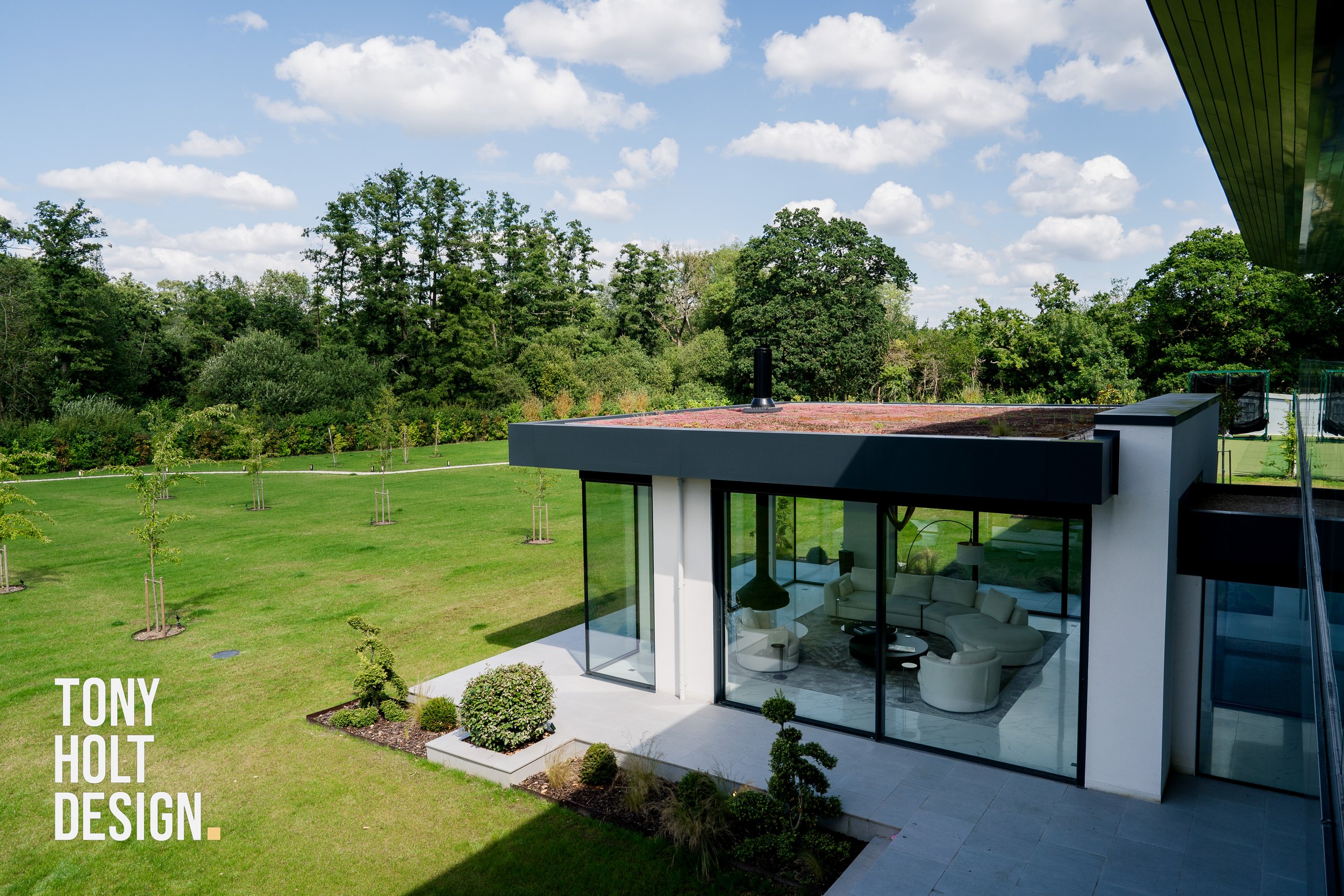 TONY HOLT DESIGN_SELF BUILD_NEW BUILD_WILD BOAR_EXTERIOR_REAR_33.jpg