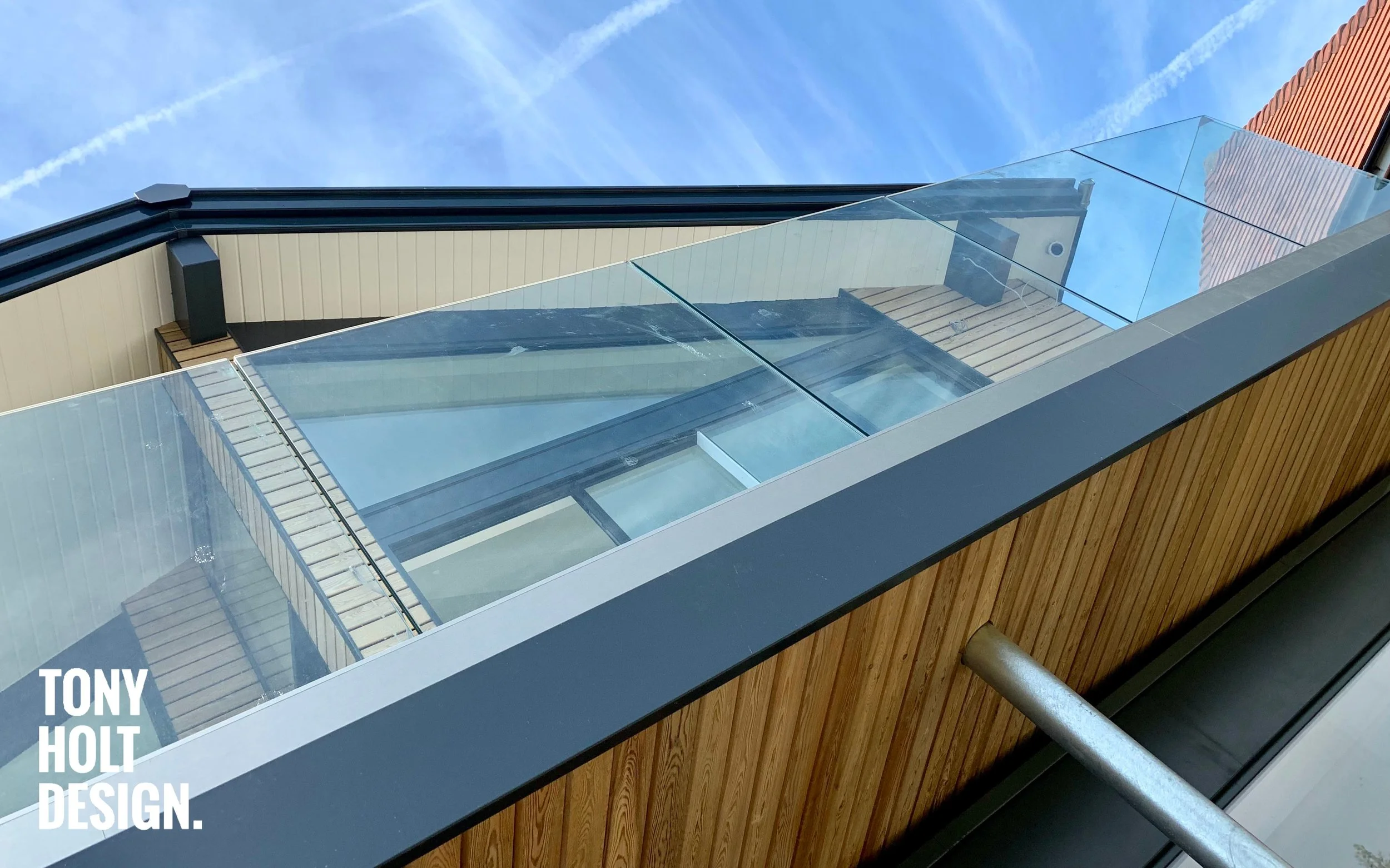 TONY_HOLT_DESIGN_REMODEL_SATCHELL (7).jpg