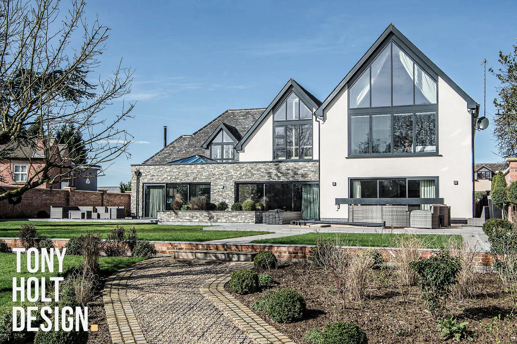 TONY_HOLT_DESIGN_SELF_BUILD_COURTYARD (11).jpg