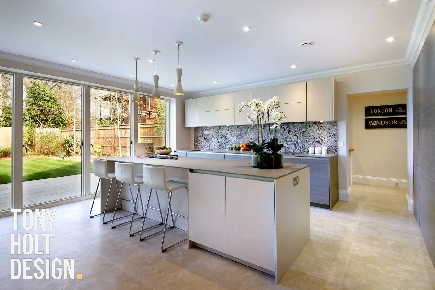 TONY_HOLT_DESIGN_NEW_BUILD_MAPLE_HOUSE (11).jpg