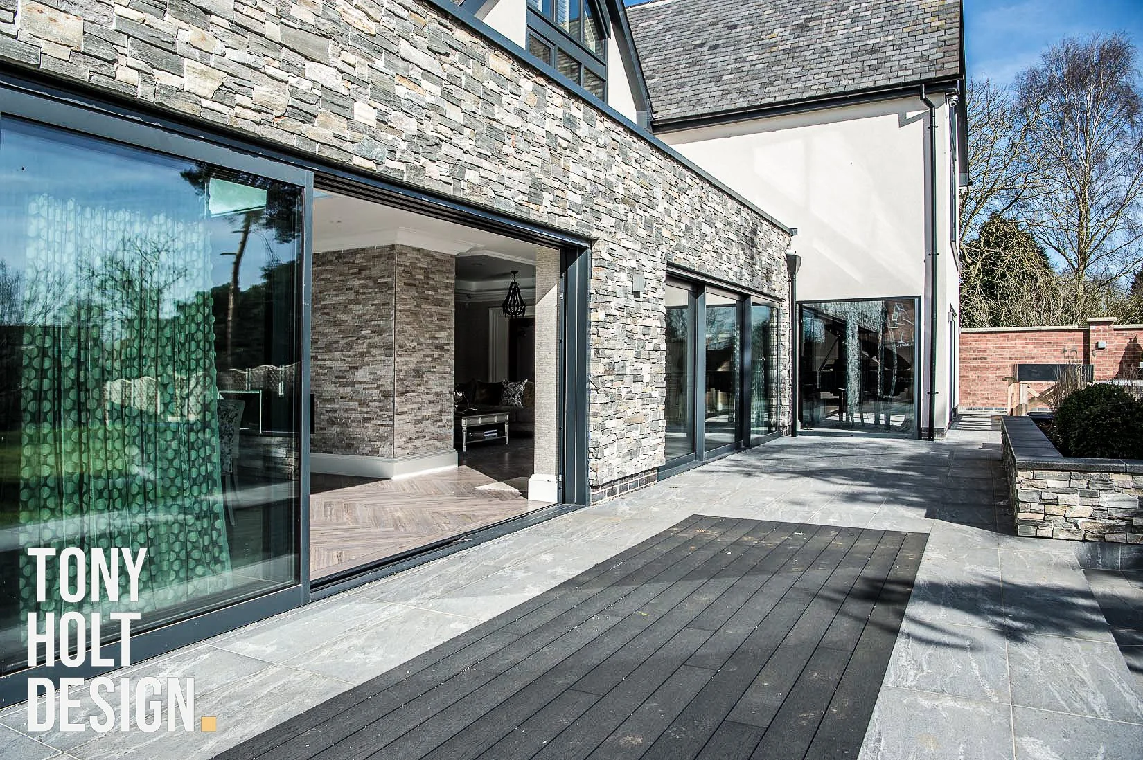 TONY_HOLT_DESIGN_SELF_BUILD_COURTYARD (15).jpg