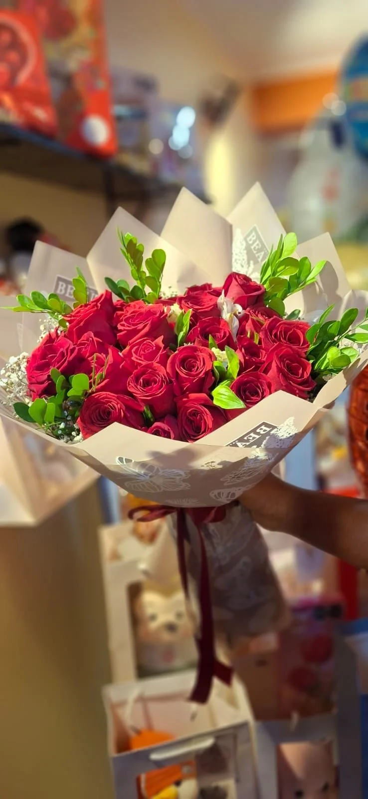 Ramo de 24 rosas s/140