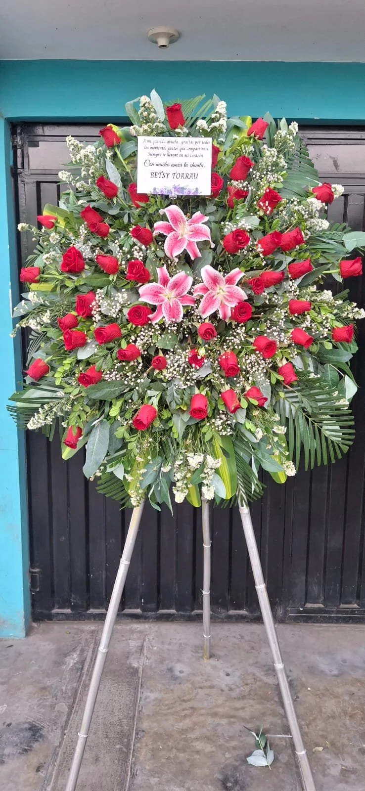 Trípode Floral s/140.00